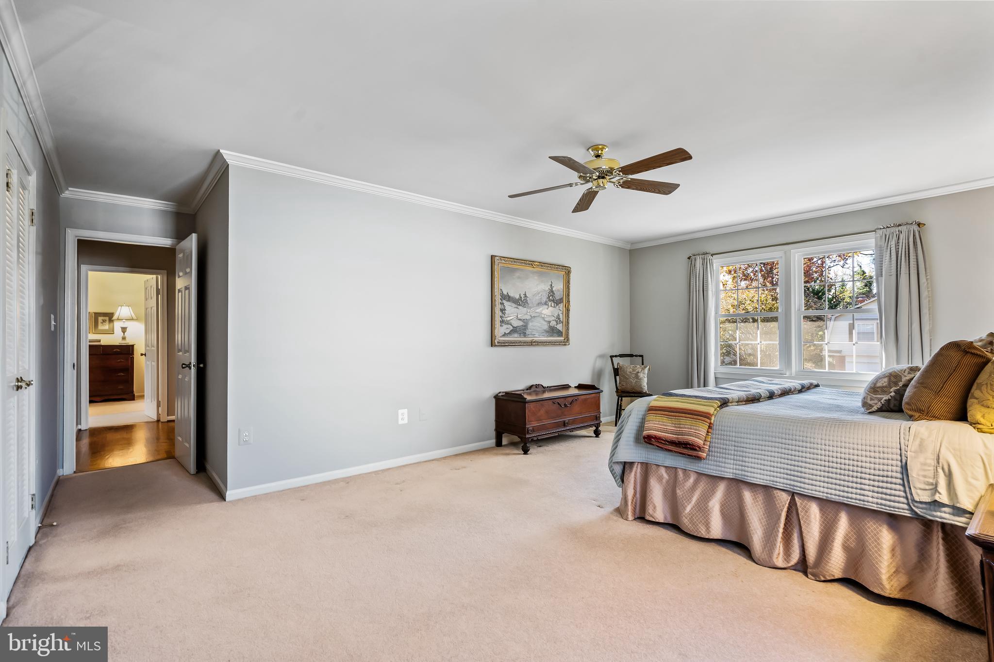 OAKTON GLEN - Residential