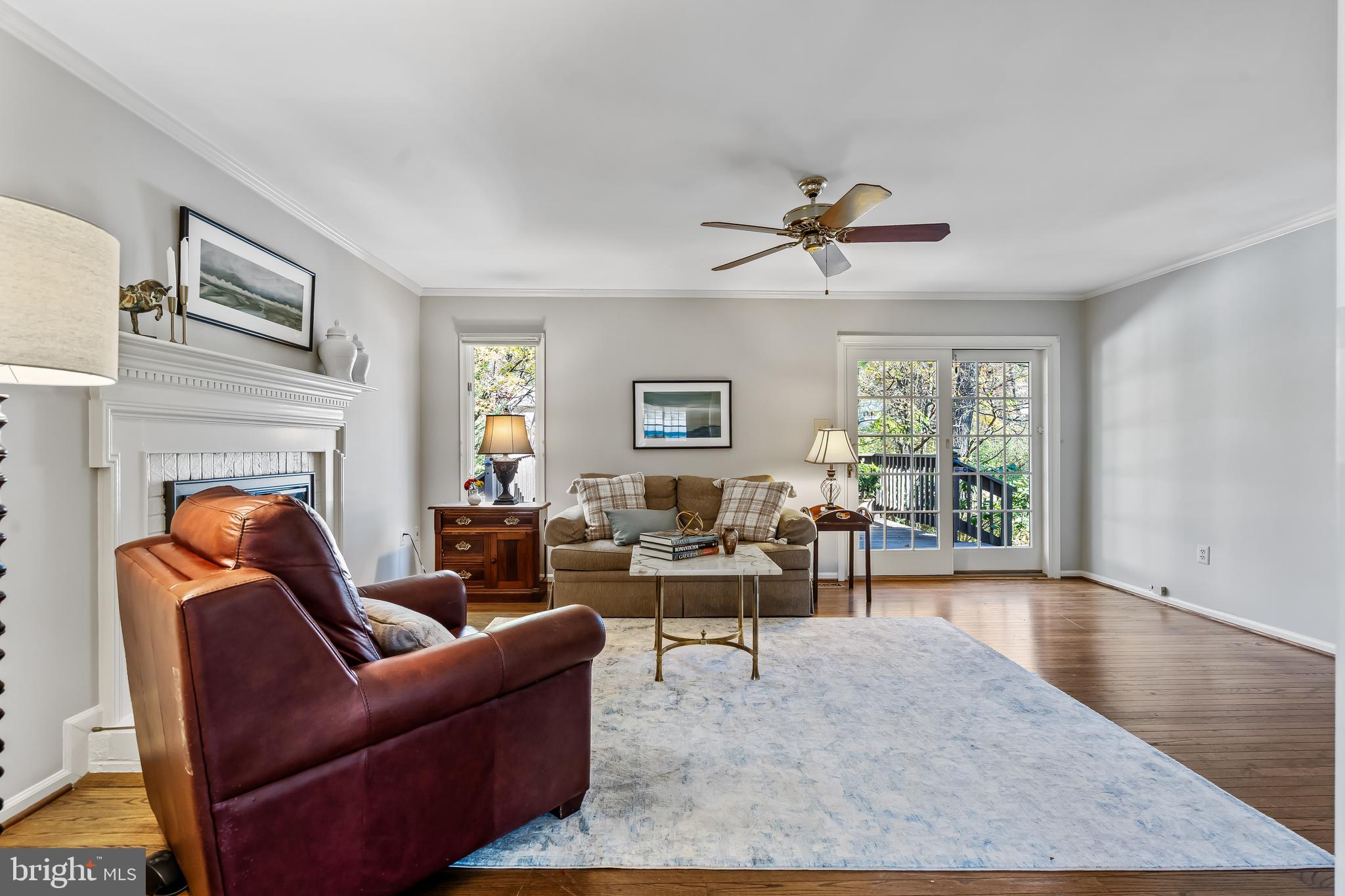 OAKTON GLEN - Residential