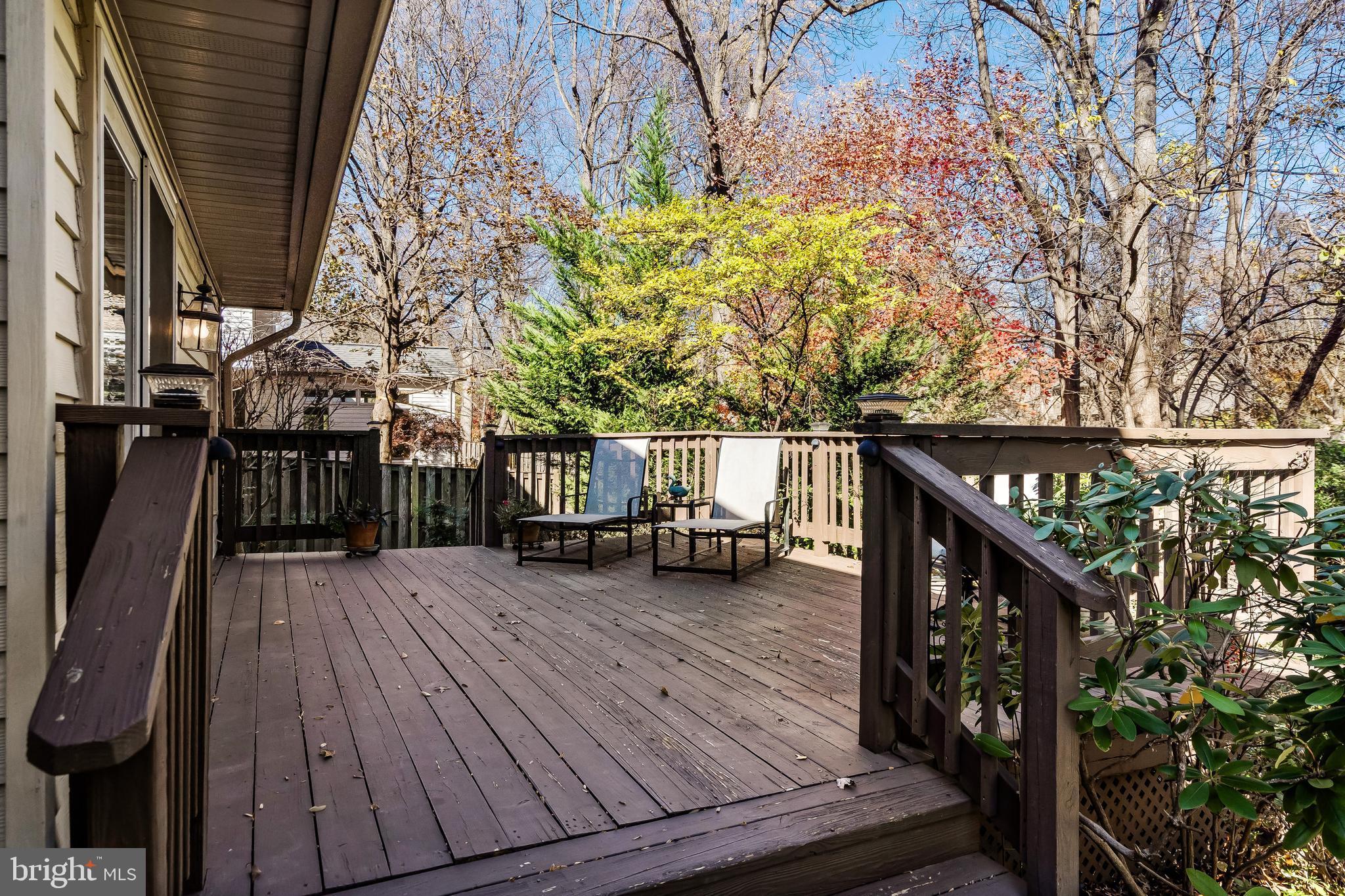 OAKTON GLEN - Residential