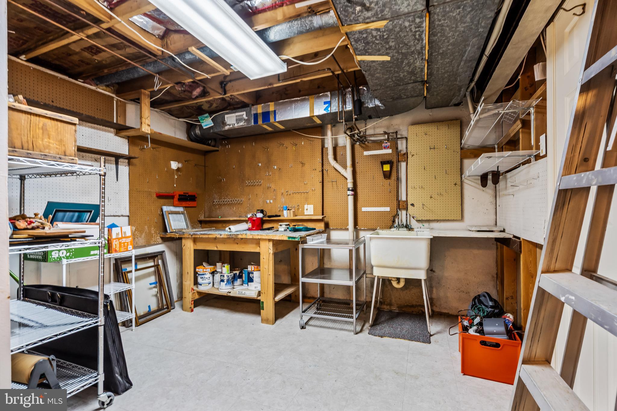 OAKTON GLEN - Residential