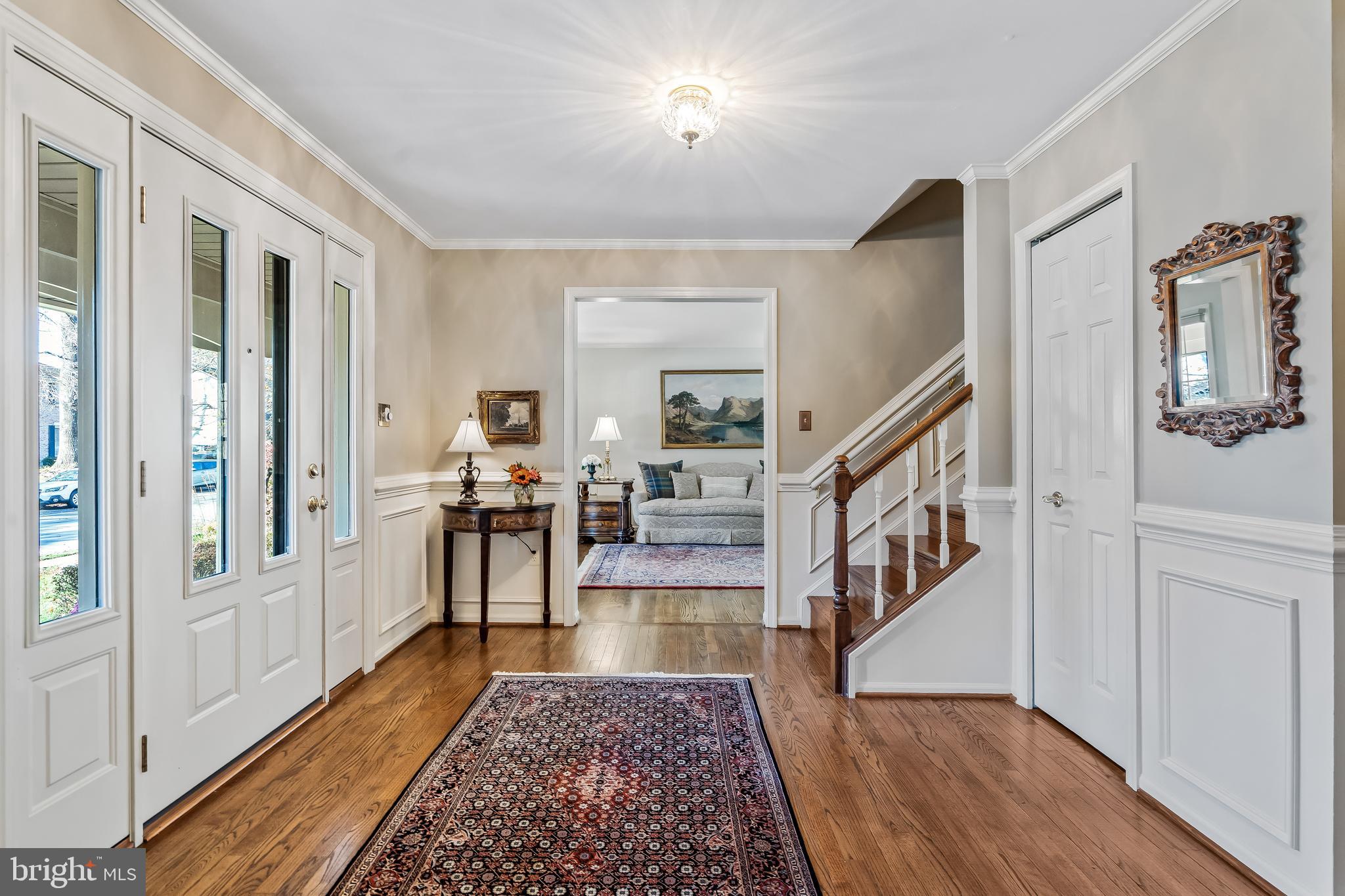 OAKTON GLEN - Residential