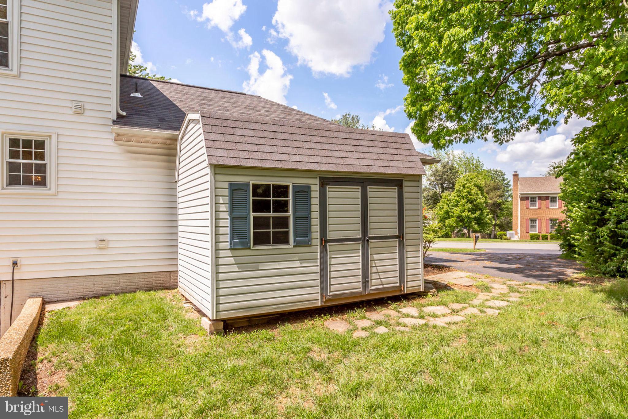 ROGERS FARM - Residential