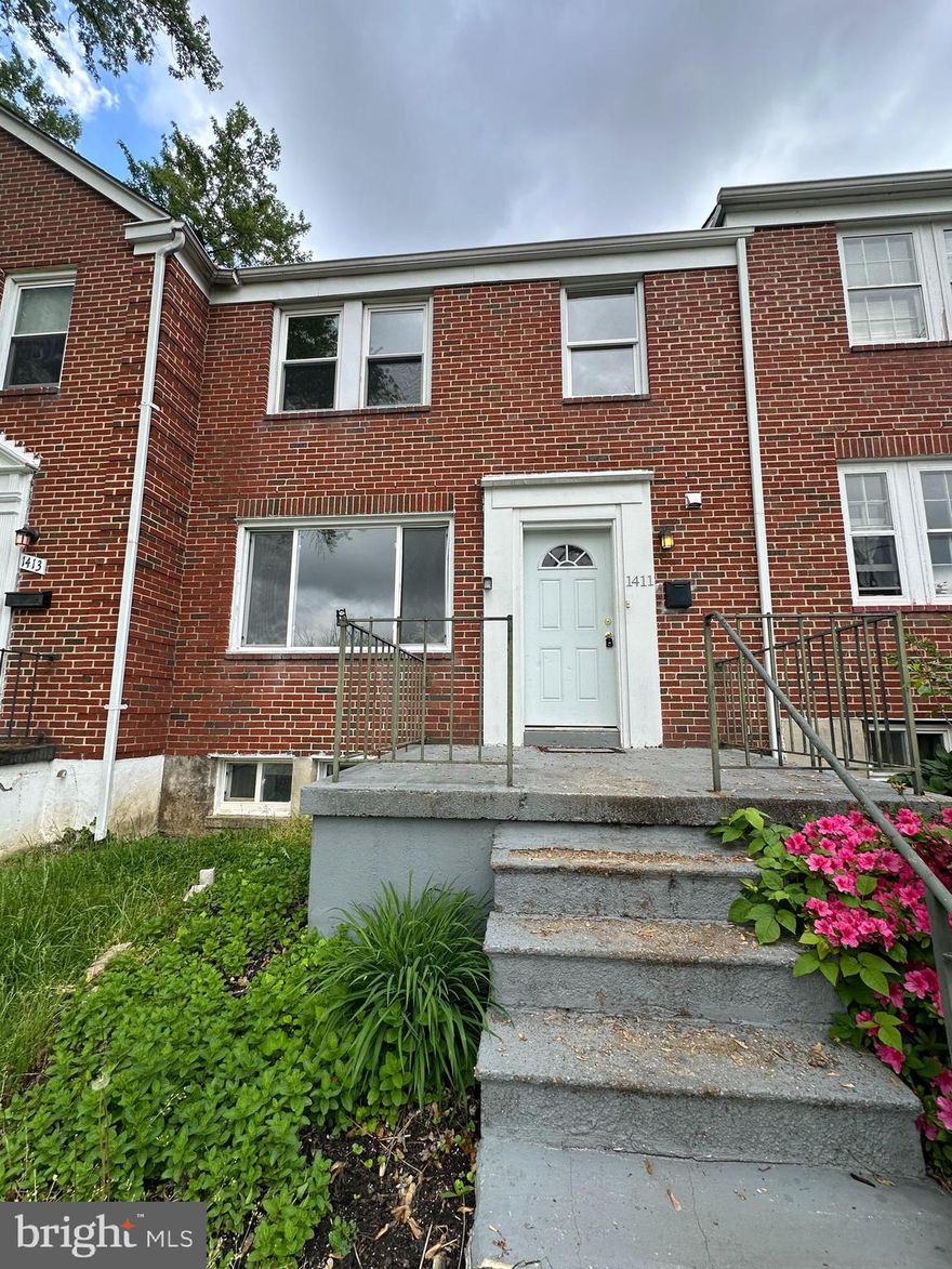 3BR 1.5 BA Needs work. Sold as is.