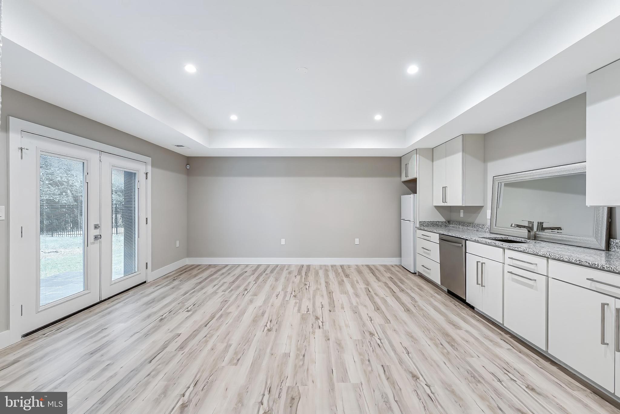 OLIVER ESTATES - Residential