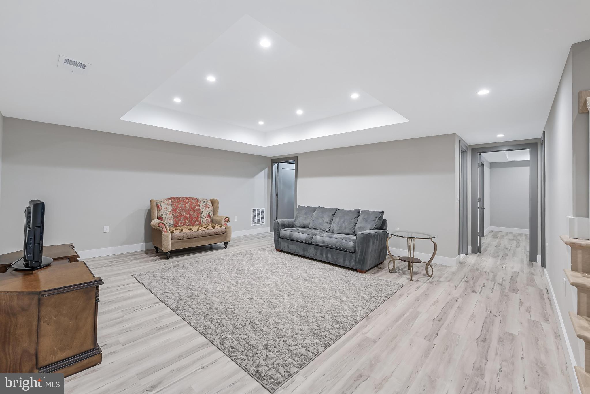 OLIVER ESTATES - Residential