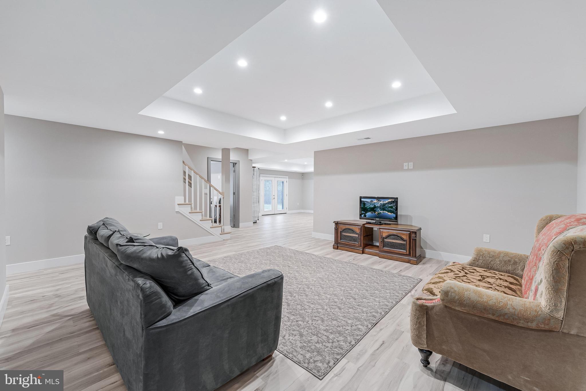 OLIVER ESTATES - Residential