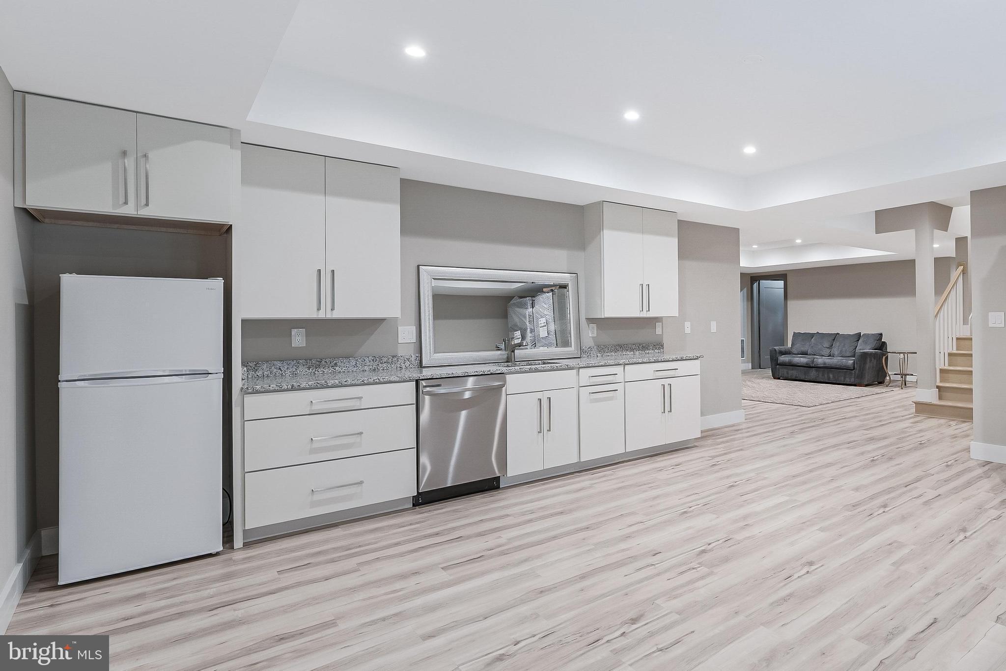 OLIVER ESTATES - Residential