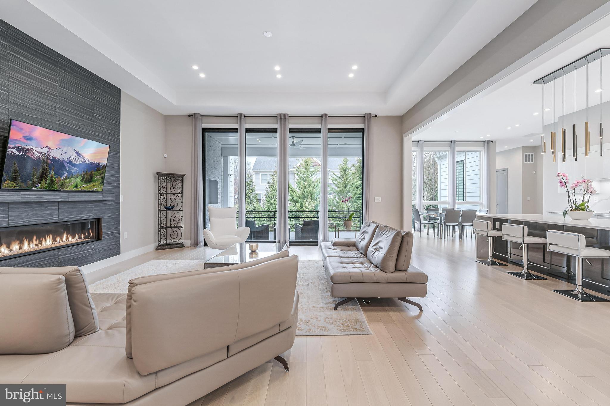 OLIVER ESTATES - Residential