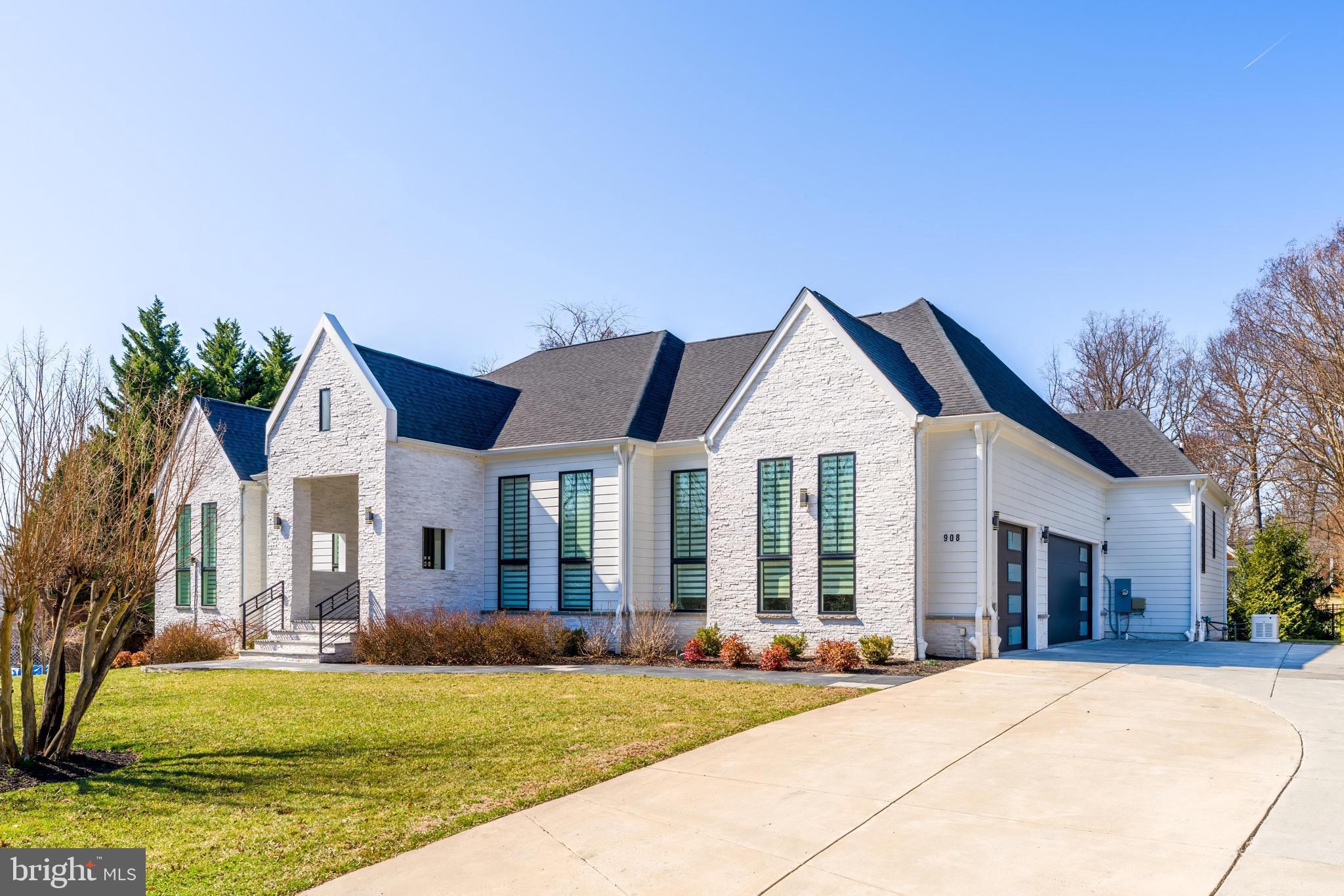 OLIVER ESTATES - Residential