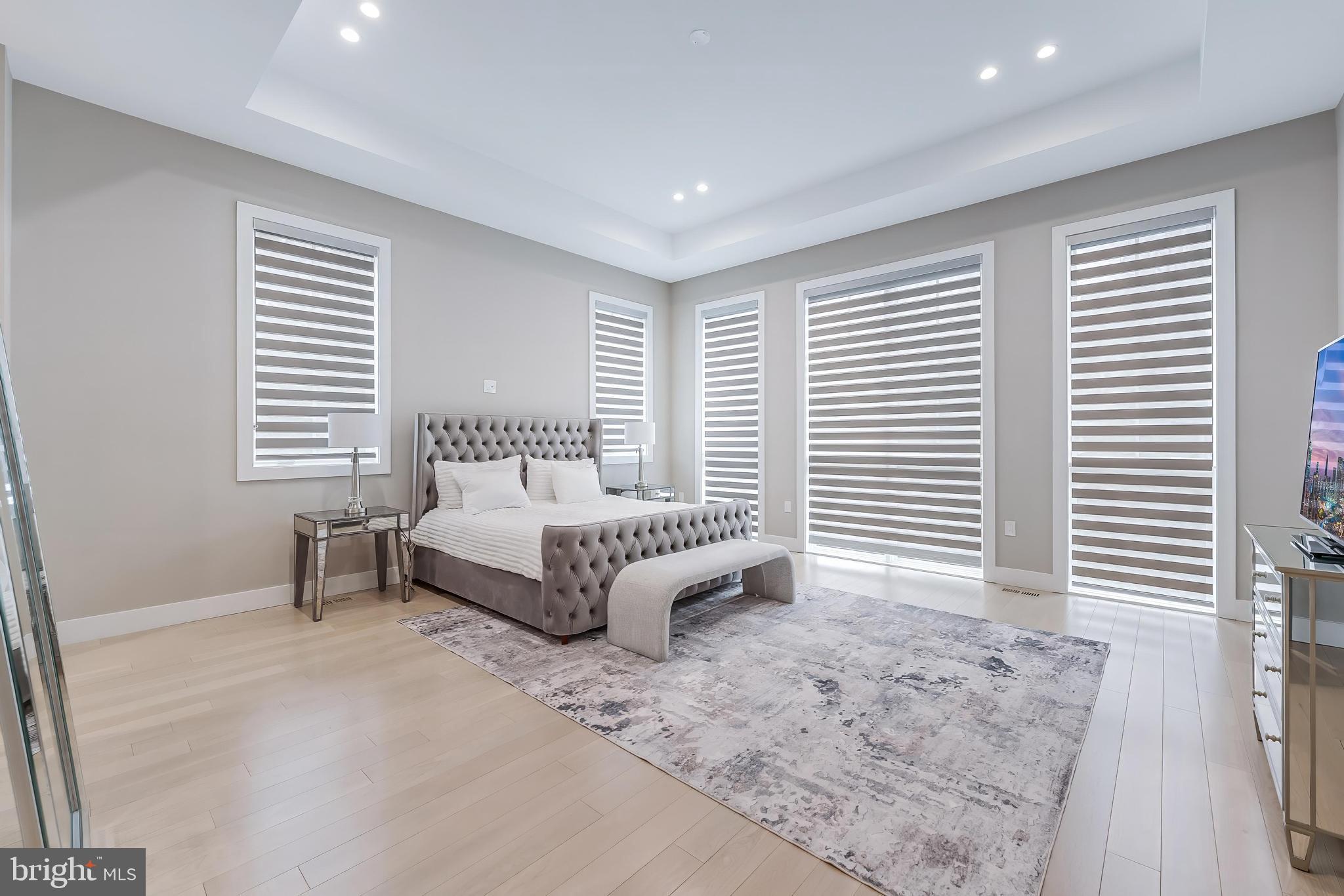 OLIVER ESTATES - Residential