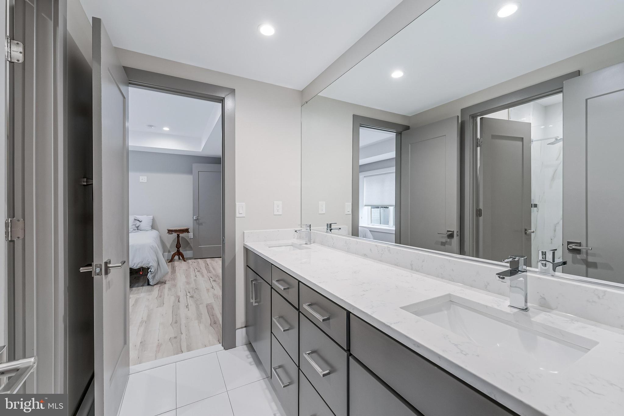 OLIVER ESTATES - Residential