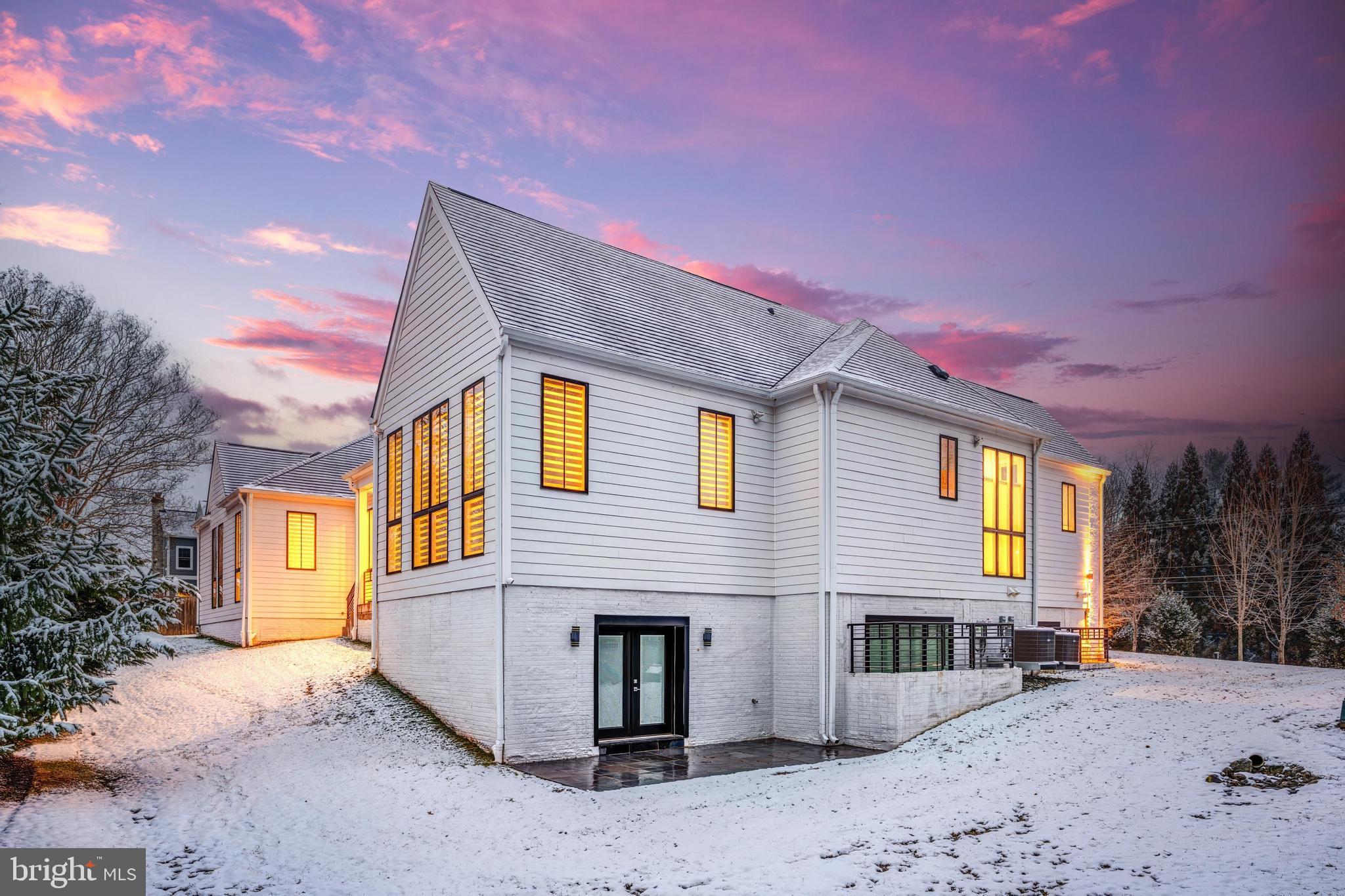 OLIVER ESTATES - Residential