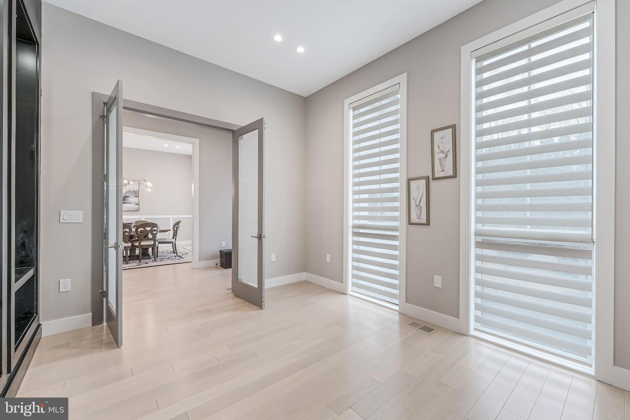 OLIVER ESTATES - Residential