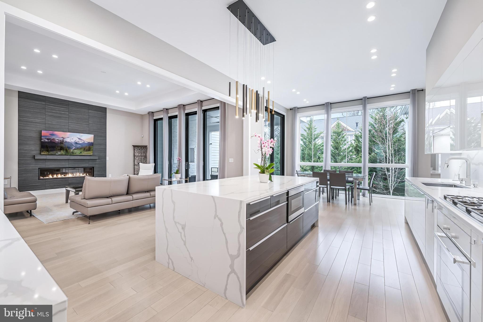 OLIVER ESTATES - Residential