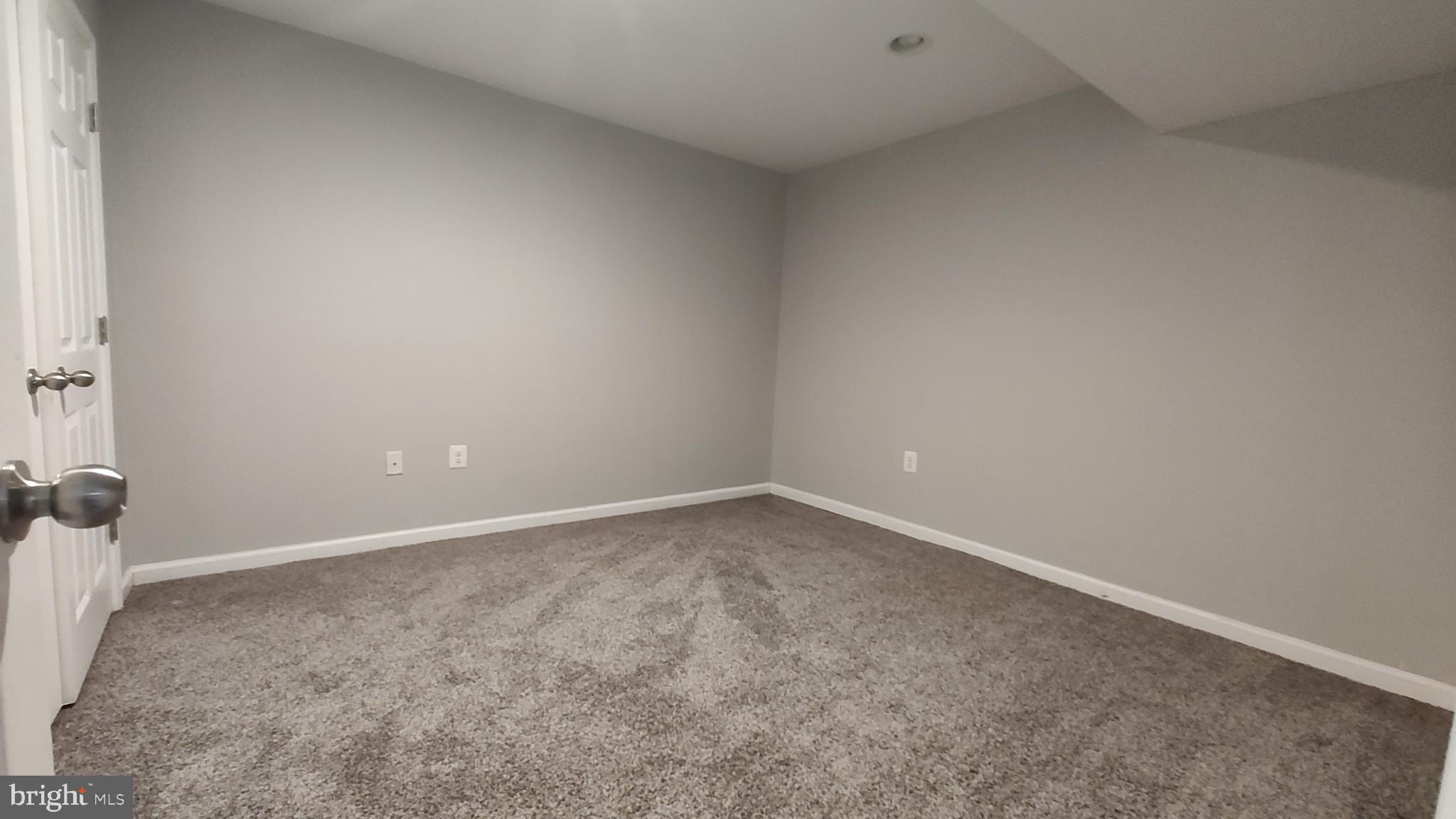 EVERGREEN AT PUTTY HILL - Residential Lease