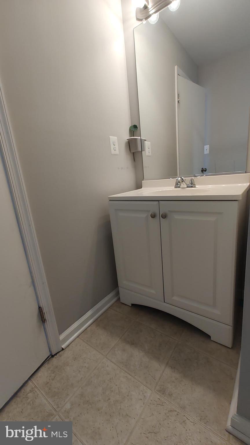 EVERGREEN AT PUTTY HILL - Residential Lease