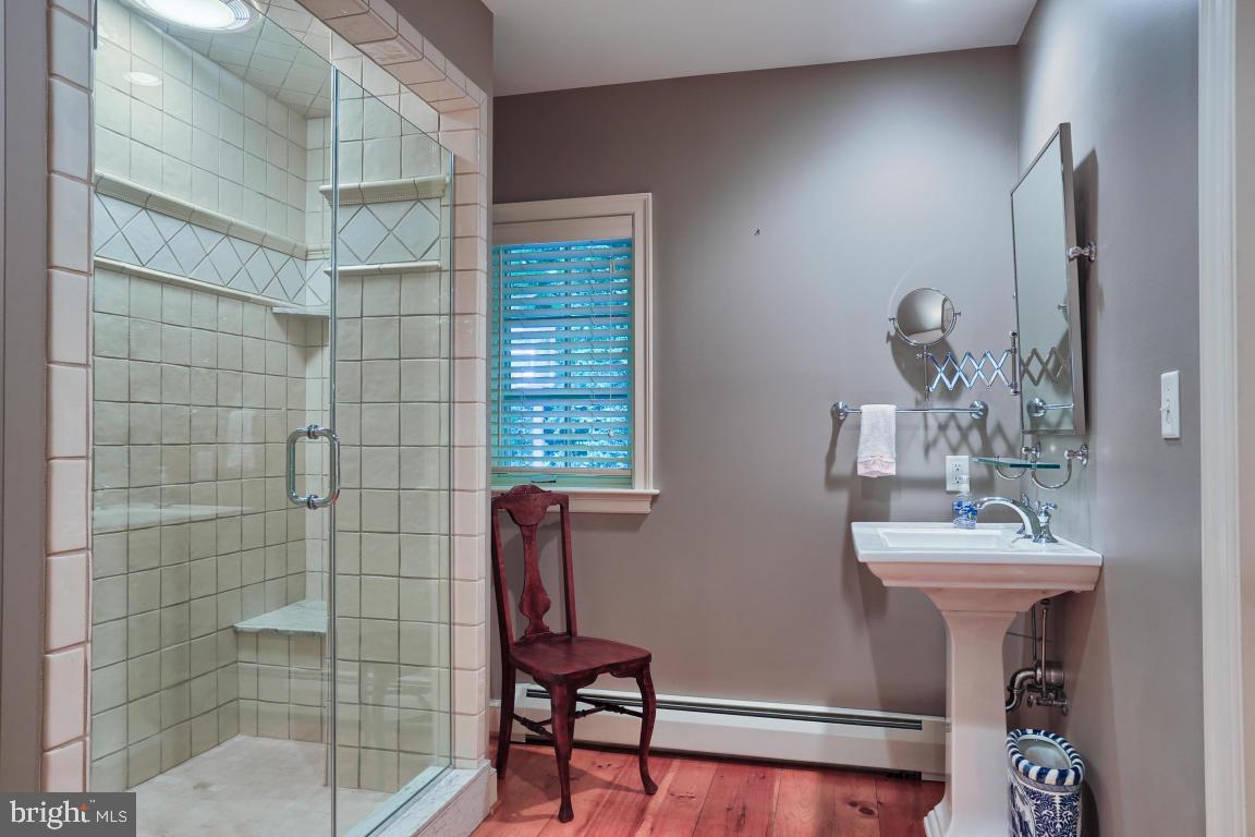 LANCASTER COUNTRY CLUB - Residential