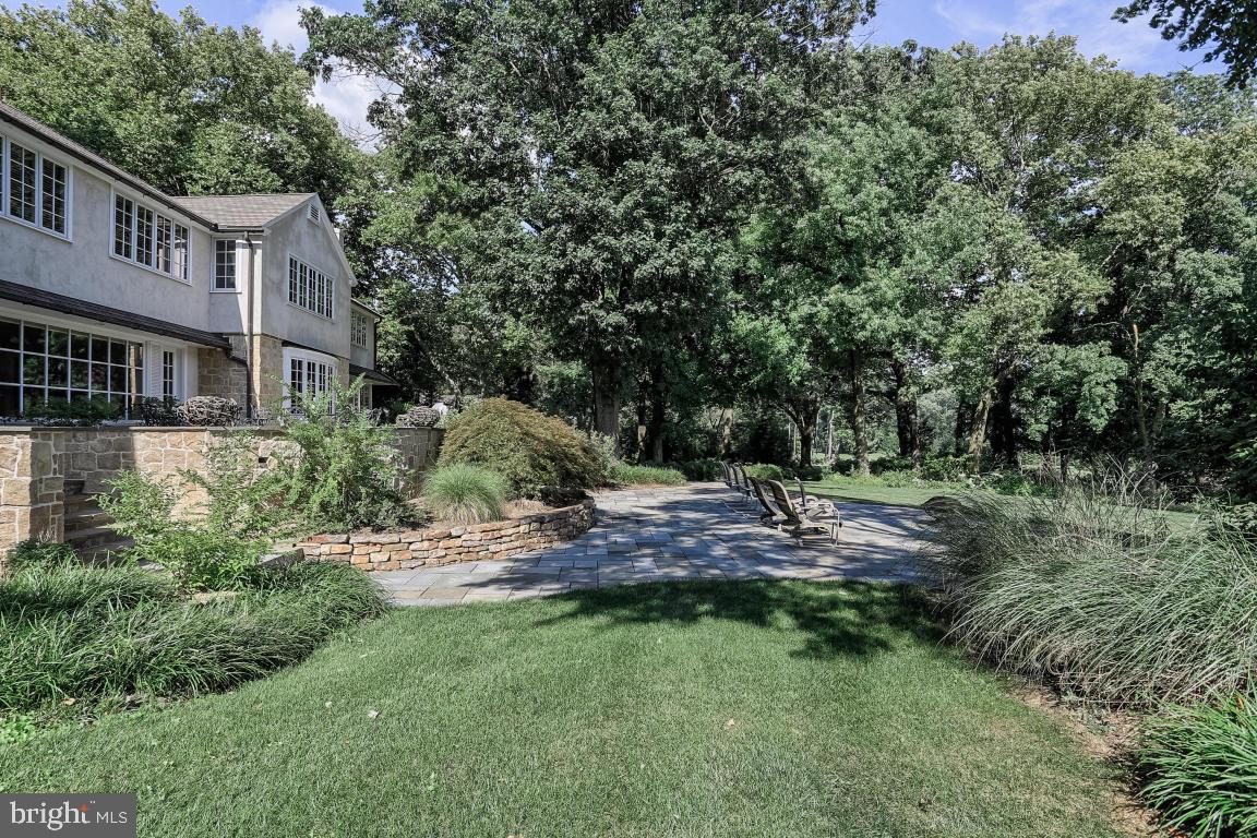 LANCASTER COUNTRY CLUB - Residential