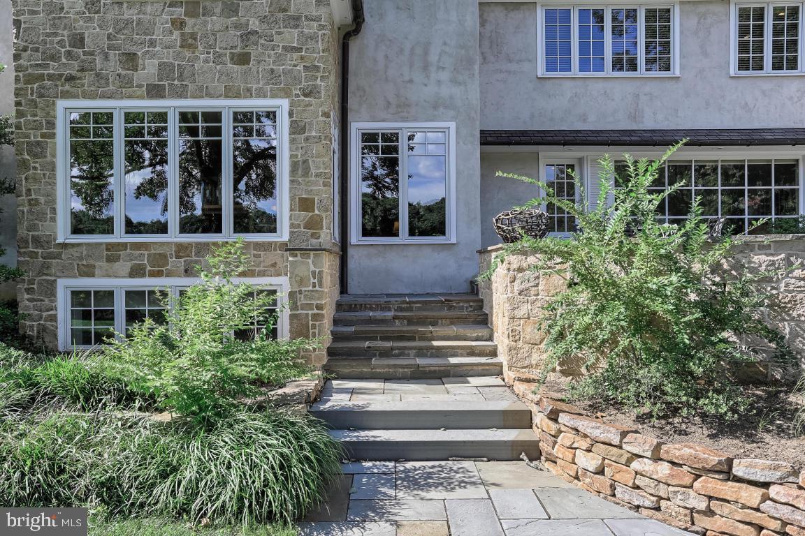 LANCASTER COUNTRY CLUB - Residential