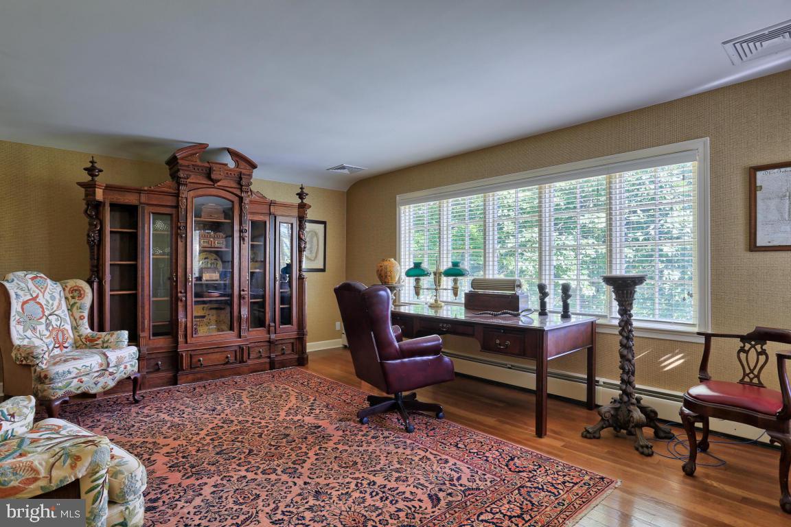 LANCASTER COUNTRY CLUB - Residential