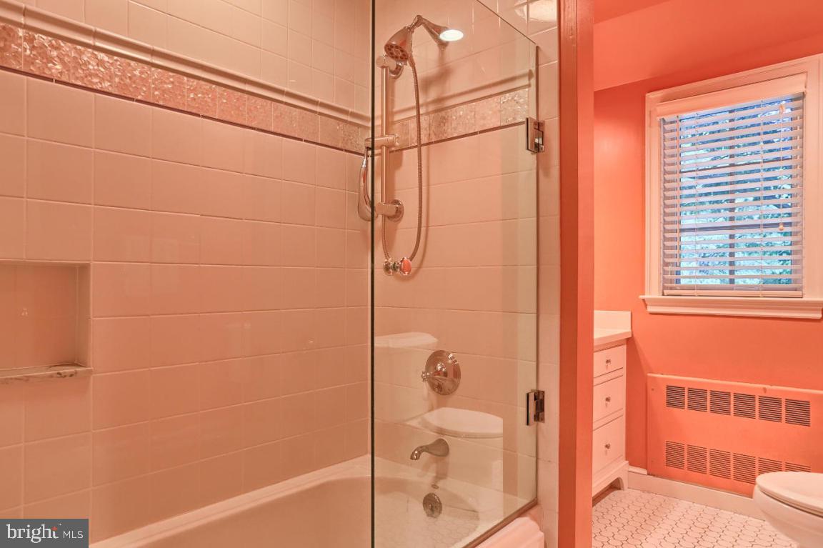 LANCASTER COUNTRY CLUB - Residential