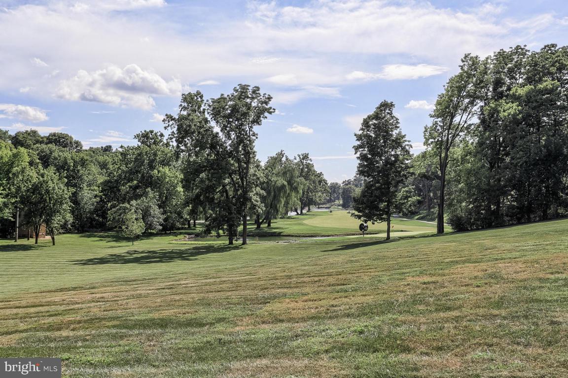 LANCASTER COUNTRY CLUB - Residential