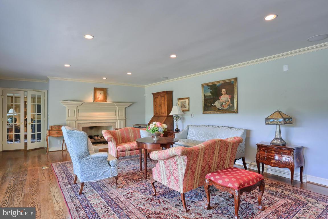 LANCASTER COUNTRY CLUB - Residential