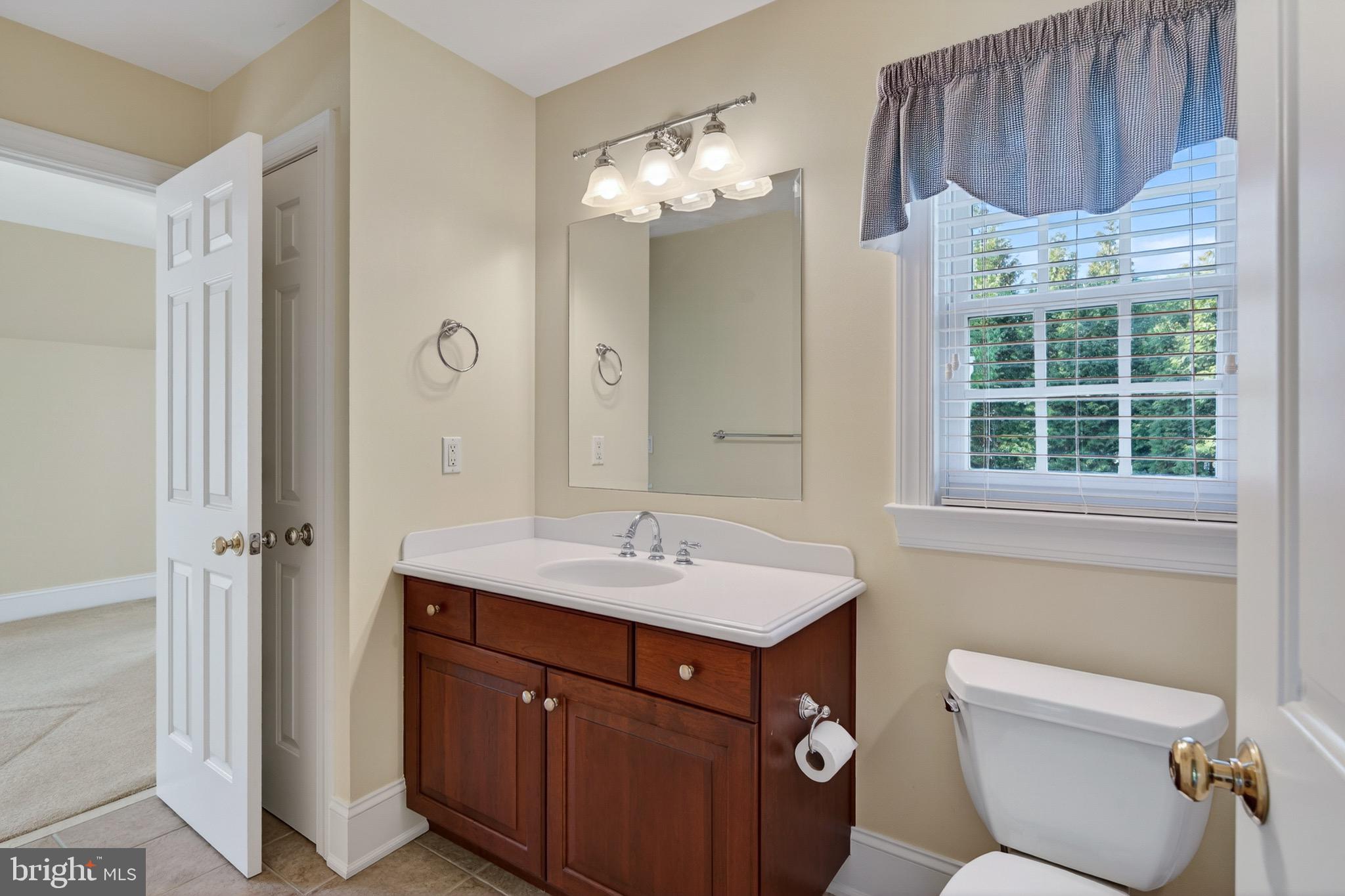RADNOR HUNT - Residential
