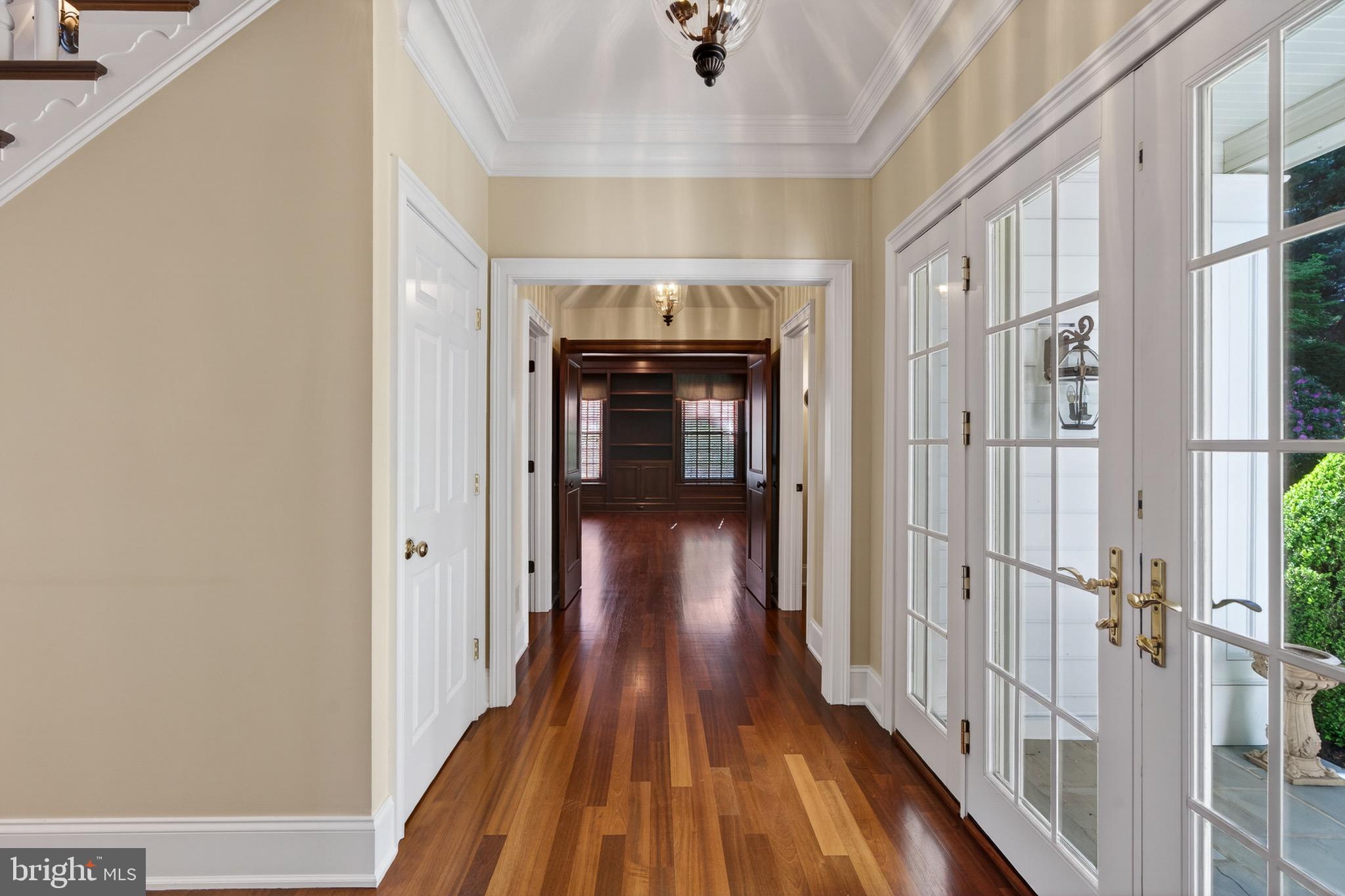 RADNOR HUNT - Residential