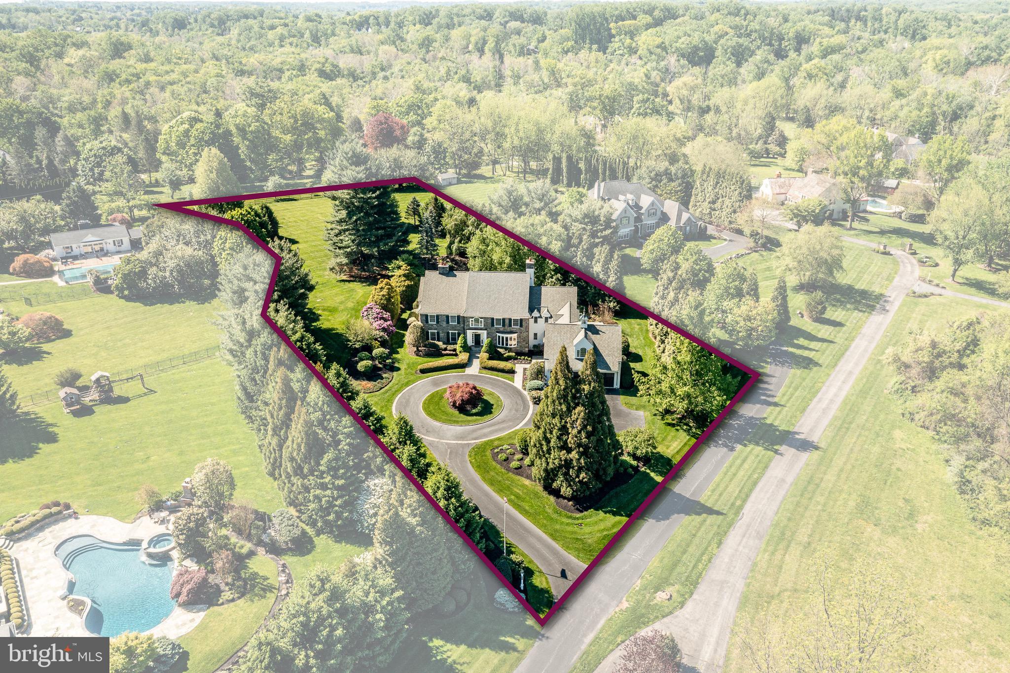 RADNOR HUNT - Residential