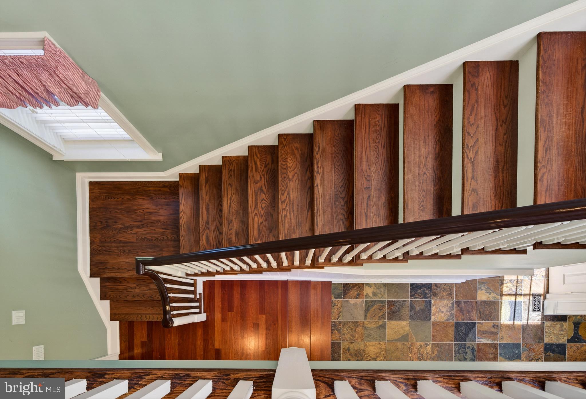 RADNOR HUNT - Residential