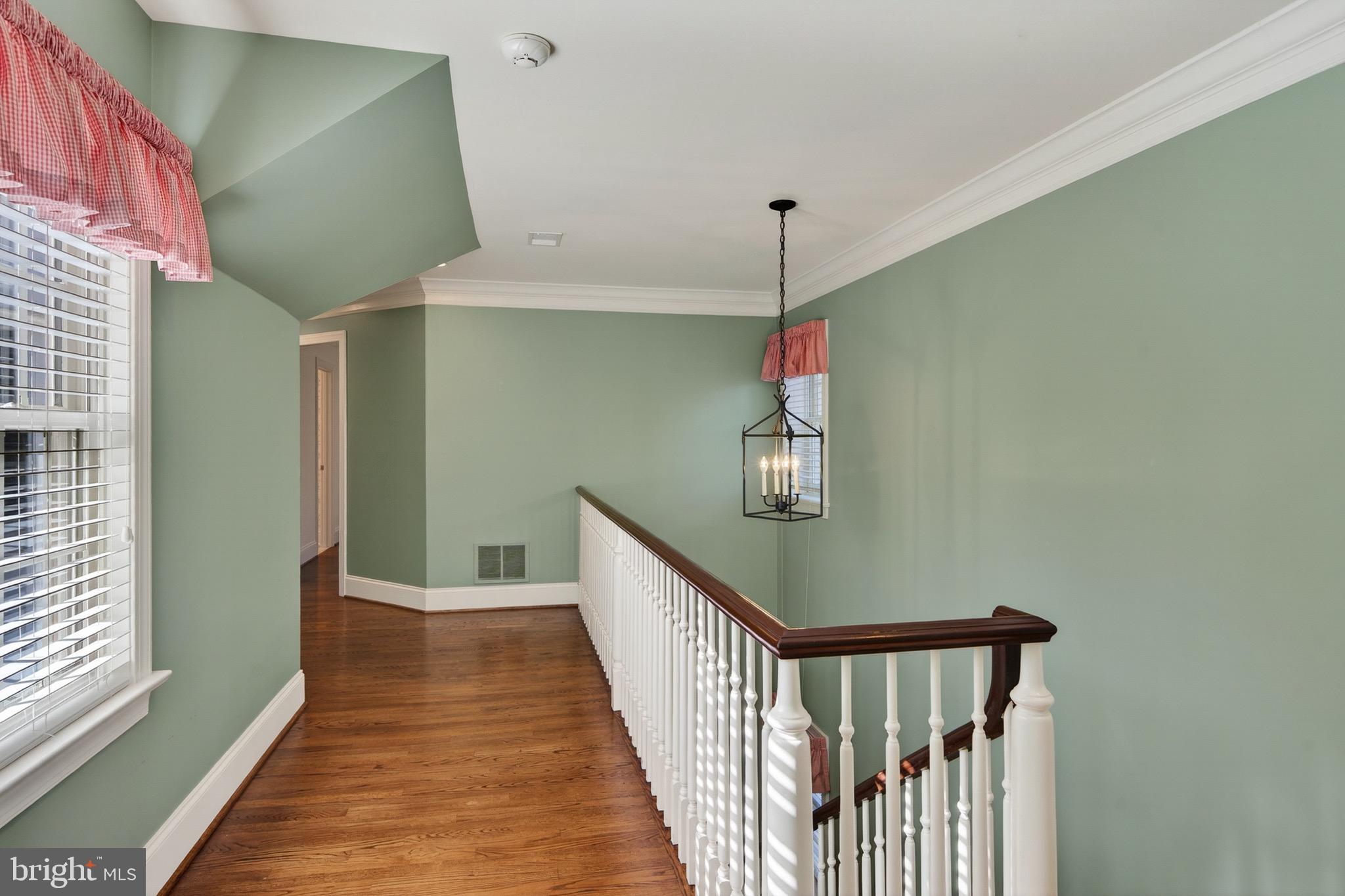 RADNOR HUNT - Residential