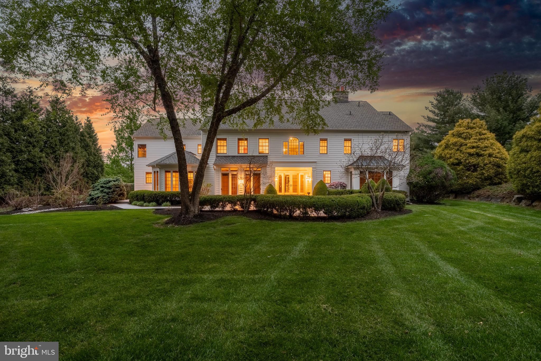 RADNOR HUNT - Residential