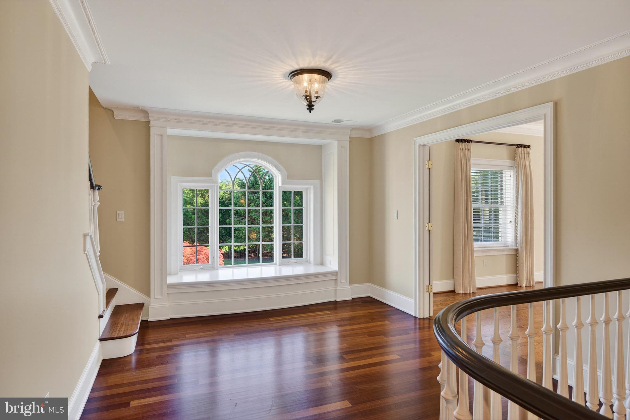 RADNOR HUNT - Residential