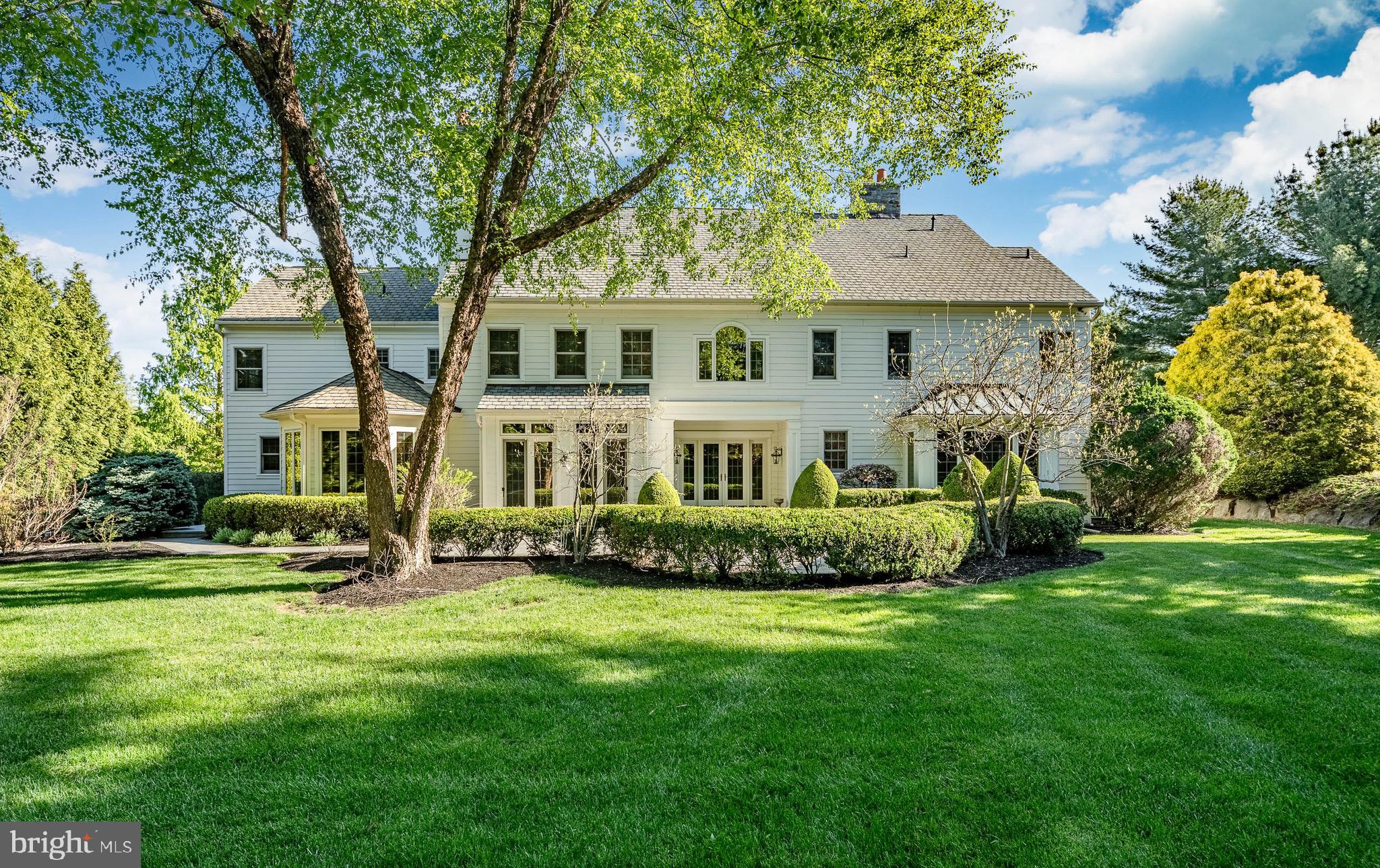 RADNOR HUNT - Residential