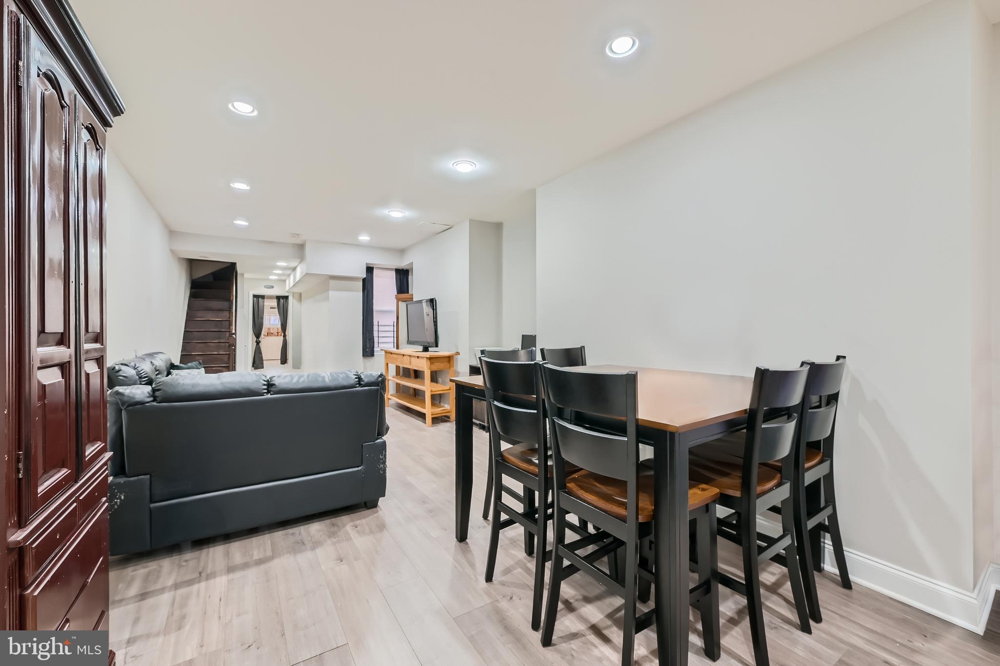 LEXINGTON - Residential