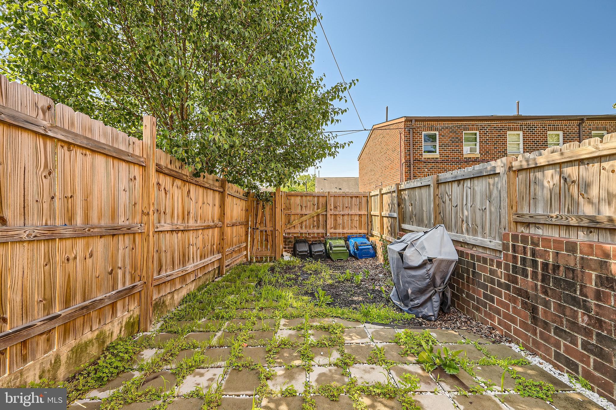 LEXINGTON - Residential