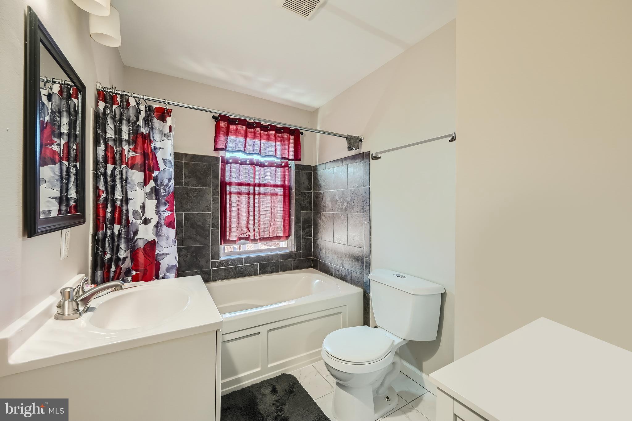 LEXINGTON - Residential