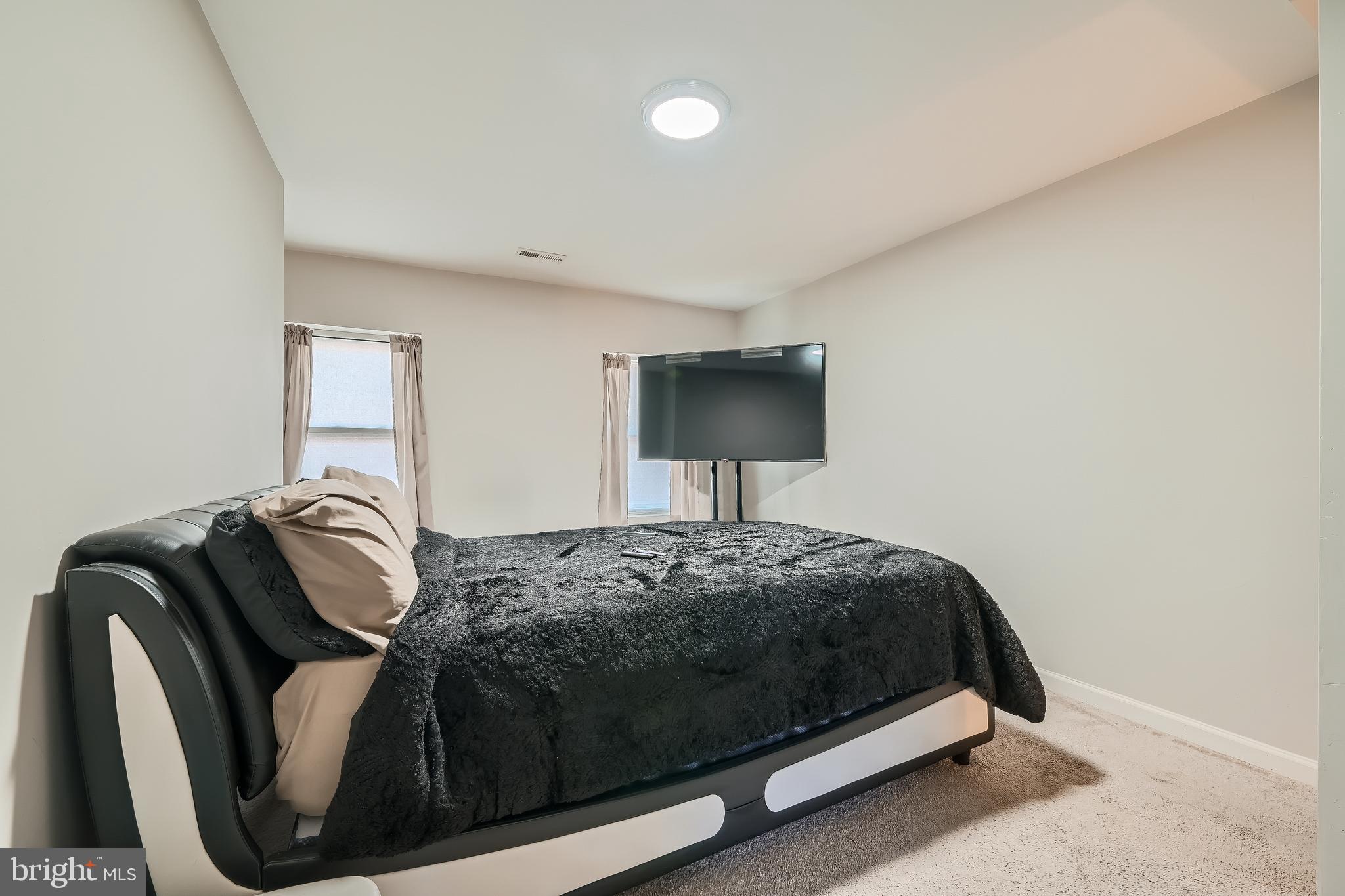 LEXINGTON - Residential