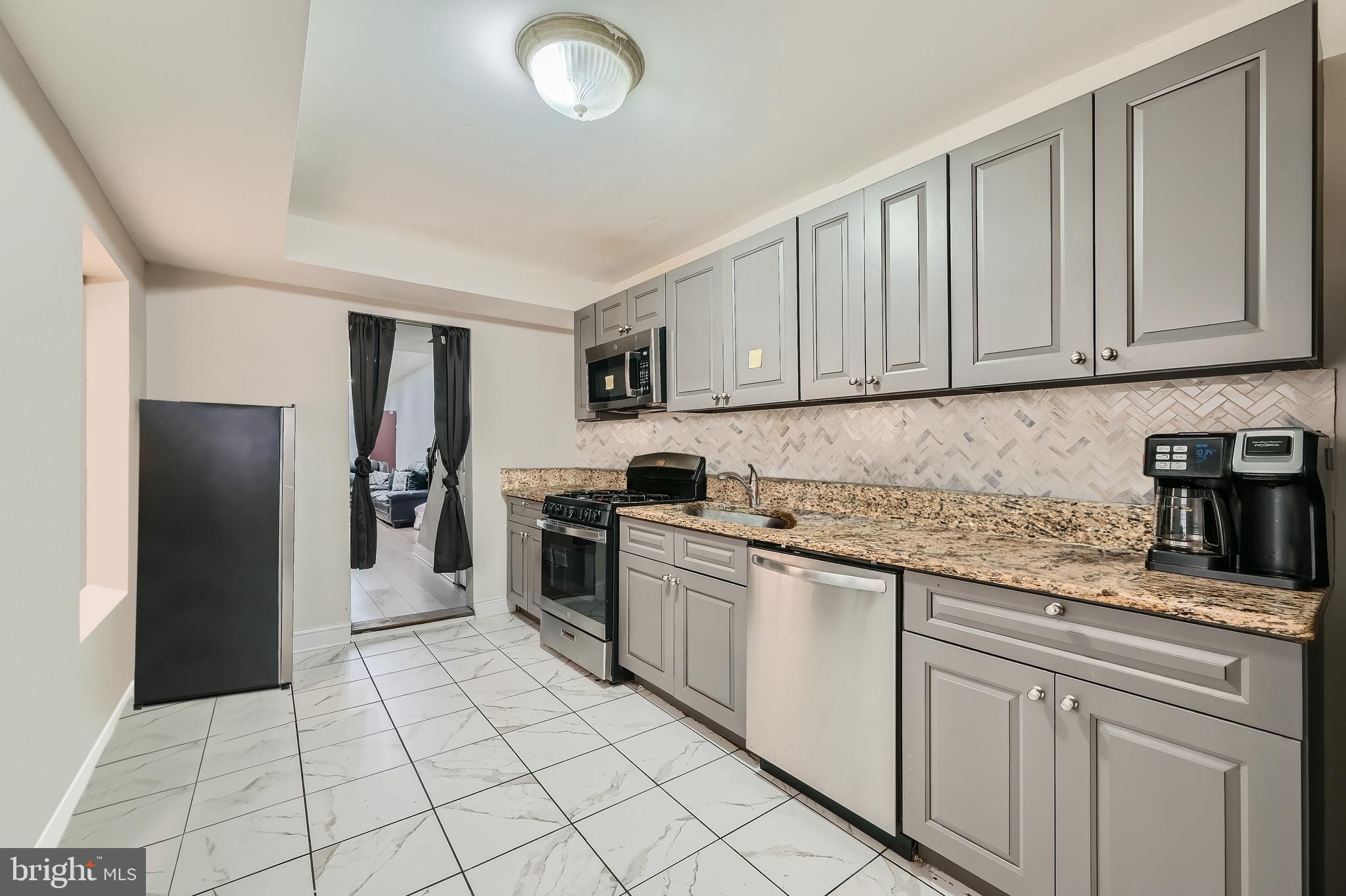 LEXINGTON - Residential