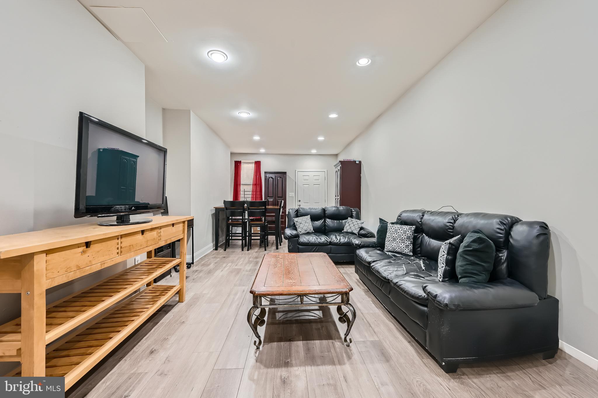 LEXINGTON - Residential