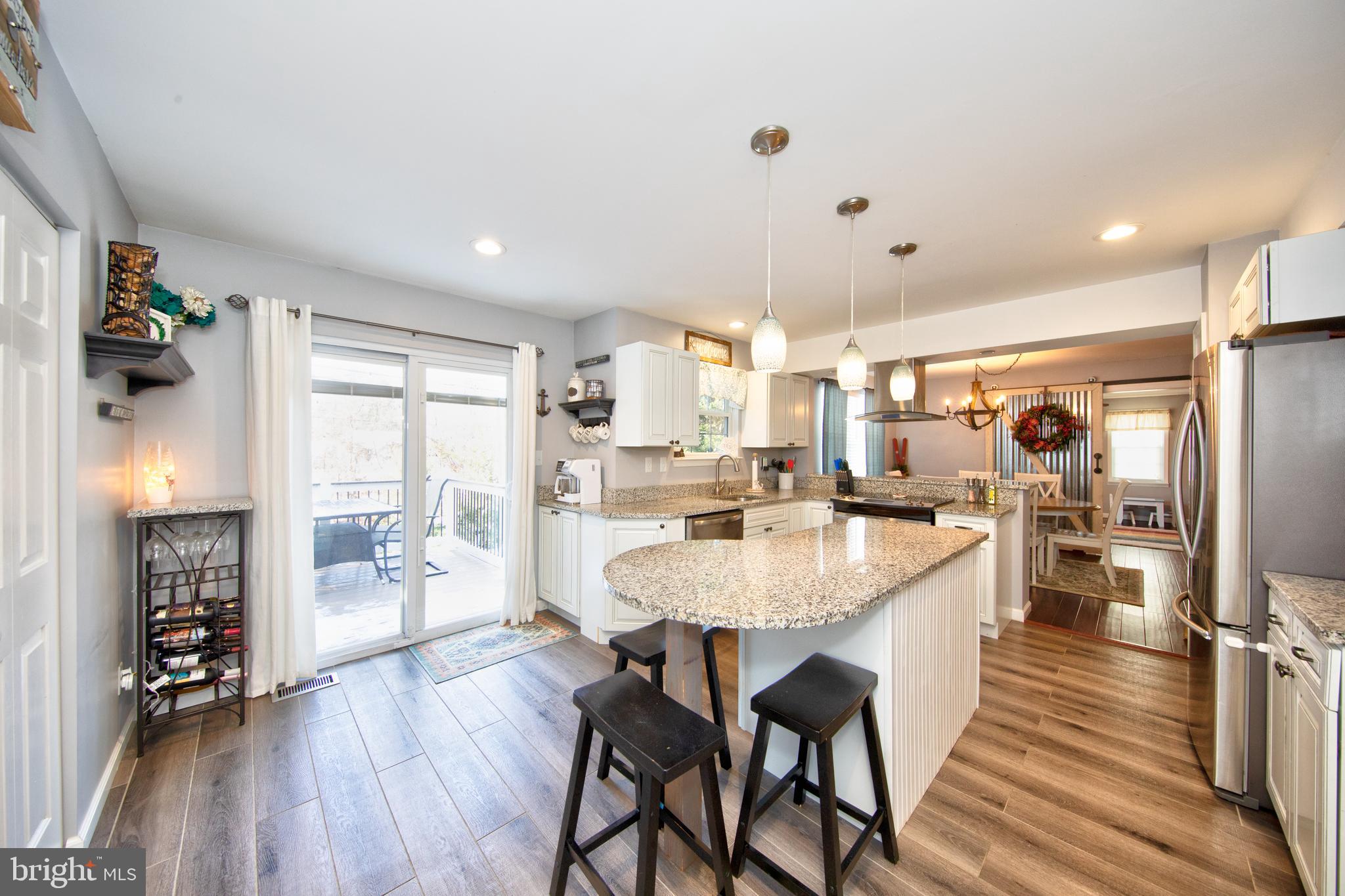 SENECA HARBOR - Residential