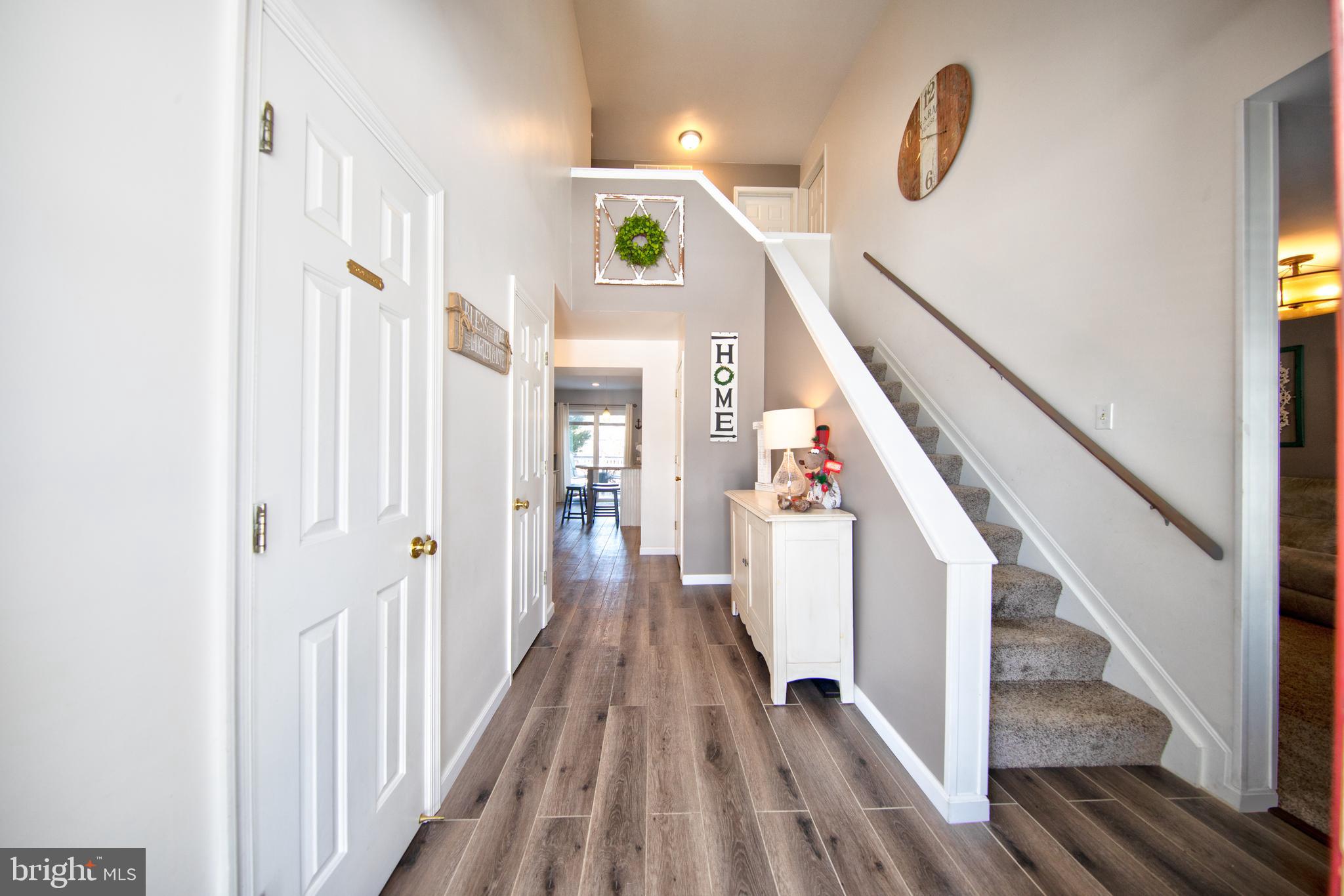 SENECA HARBOR - Residential