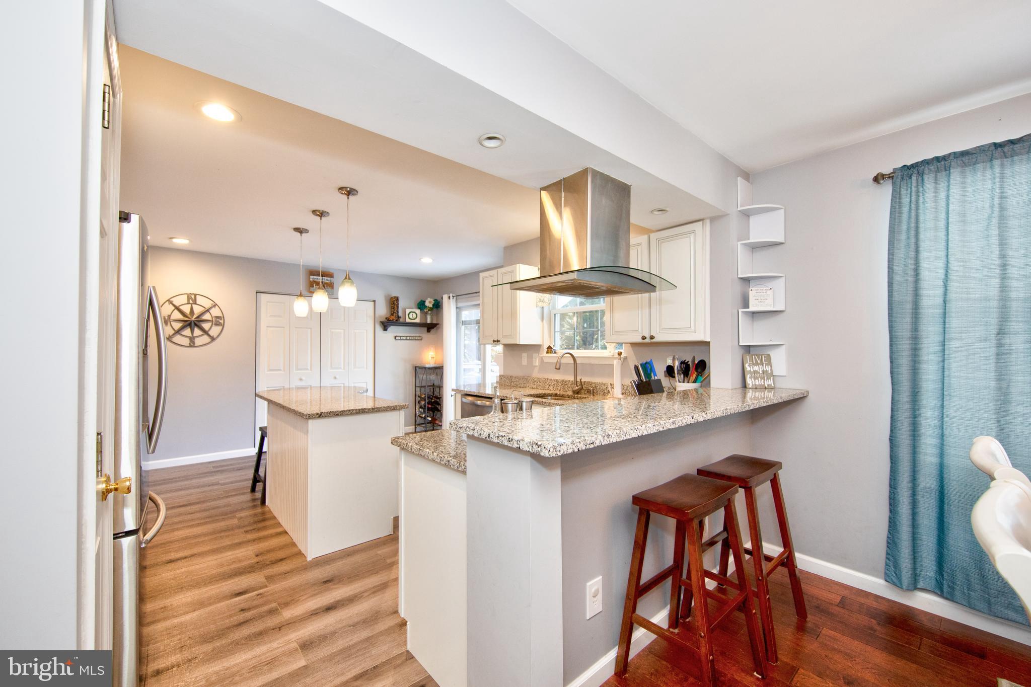 SENECA HARBOR - Residential