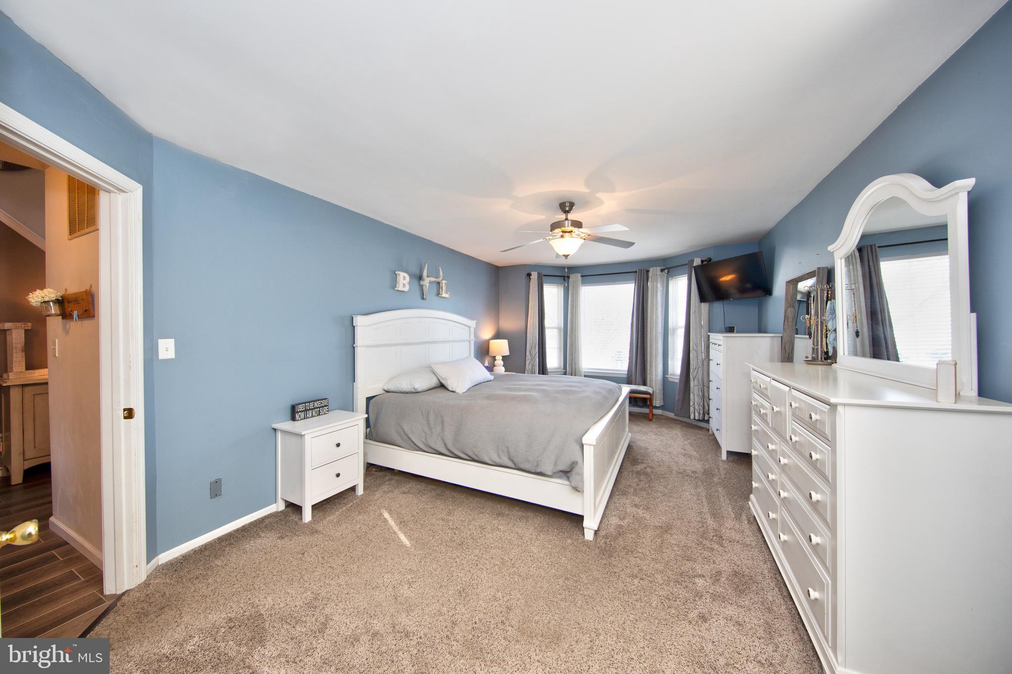 SENECA HARBOR - Residential