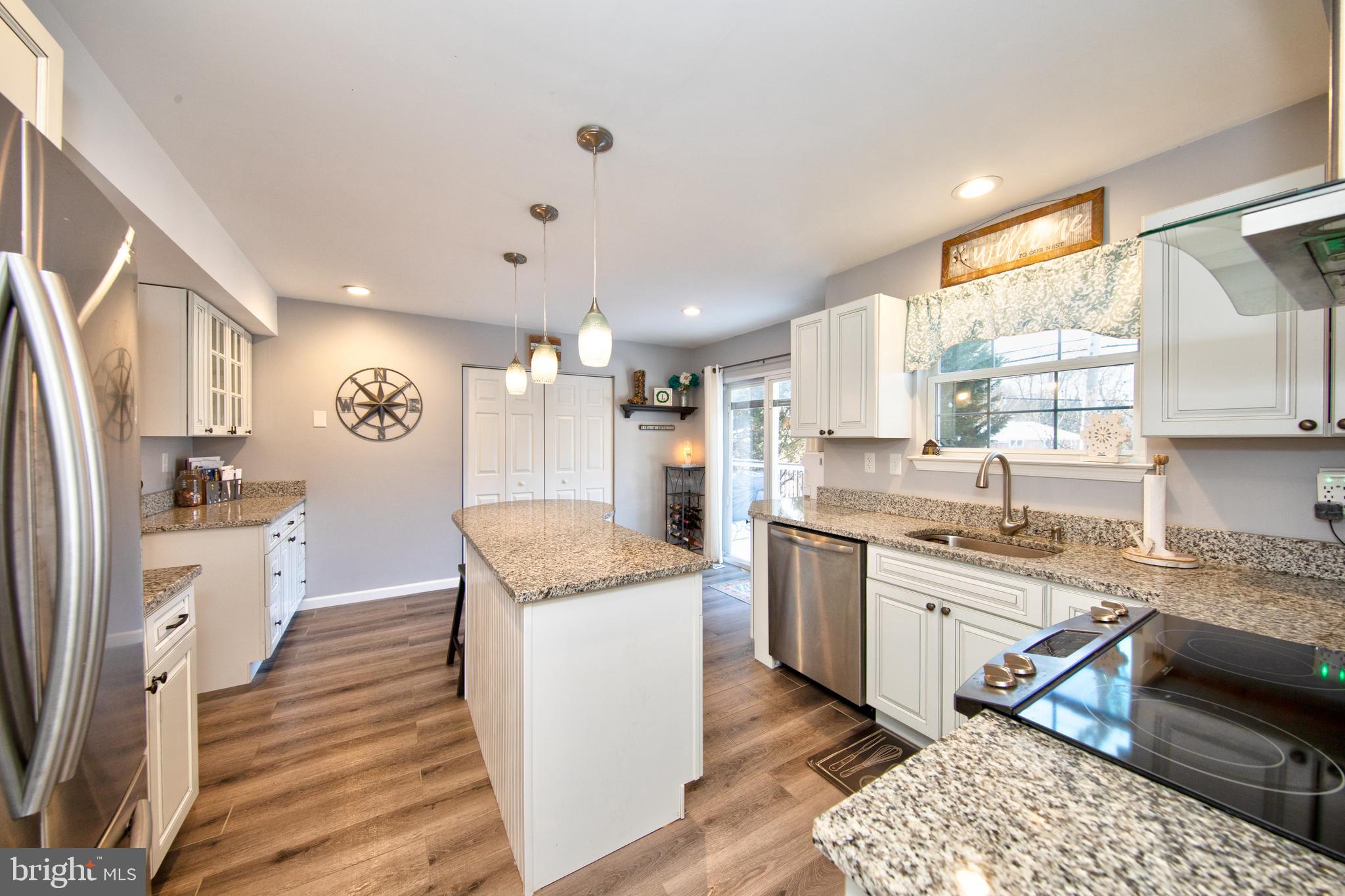 SENECA HARBOR - Residential