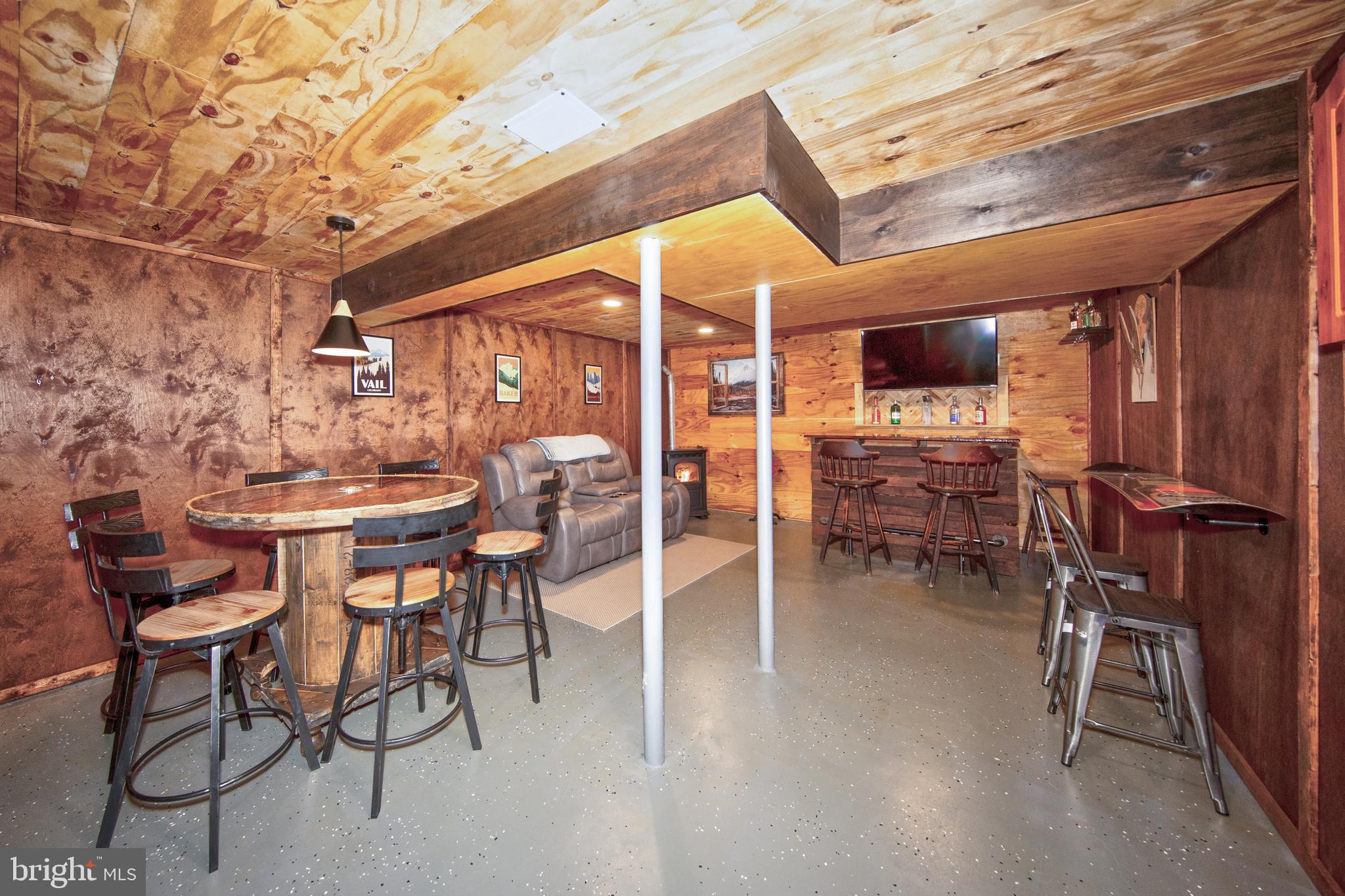 SENECA HARBOR - Residential