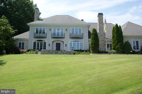 22915 COBB HOUSE ROAD MIDDLEBURG VA 20117