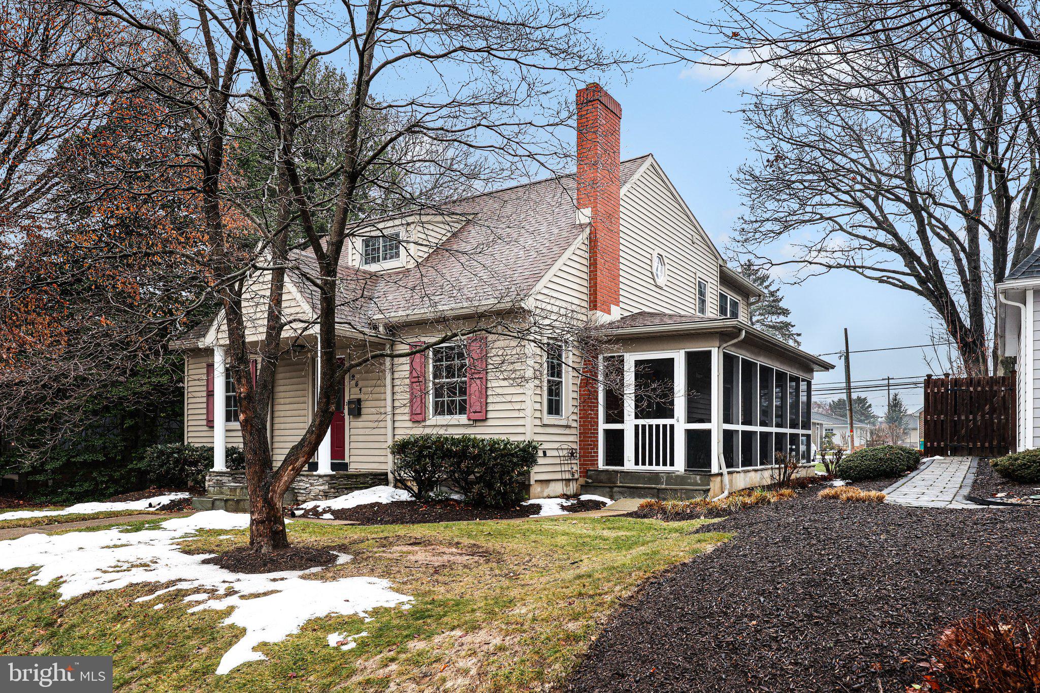 HERSHEY VILLAGE - Residential