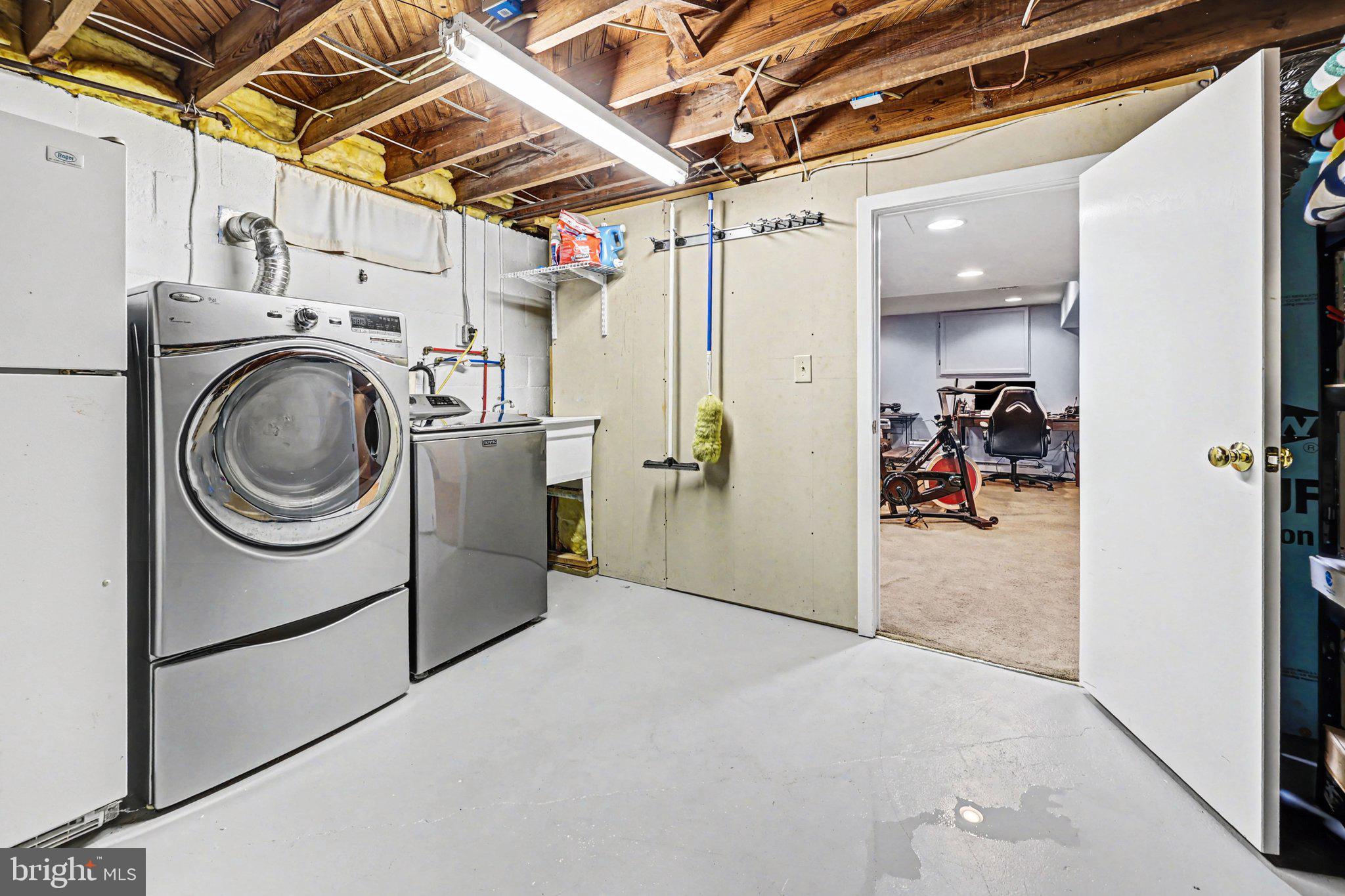 HERSHEY VILLAGE - Residential